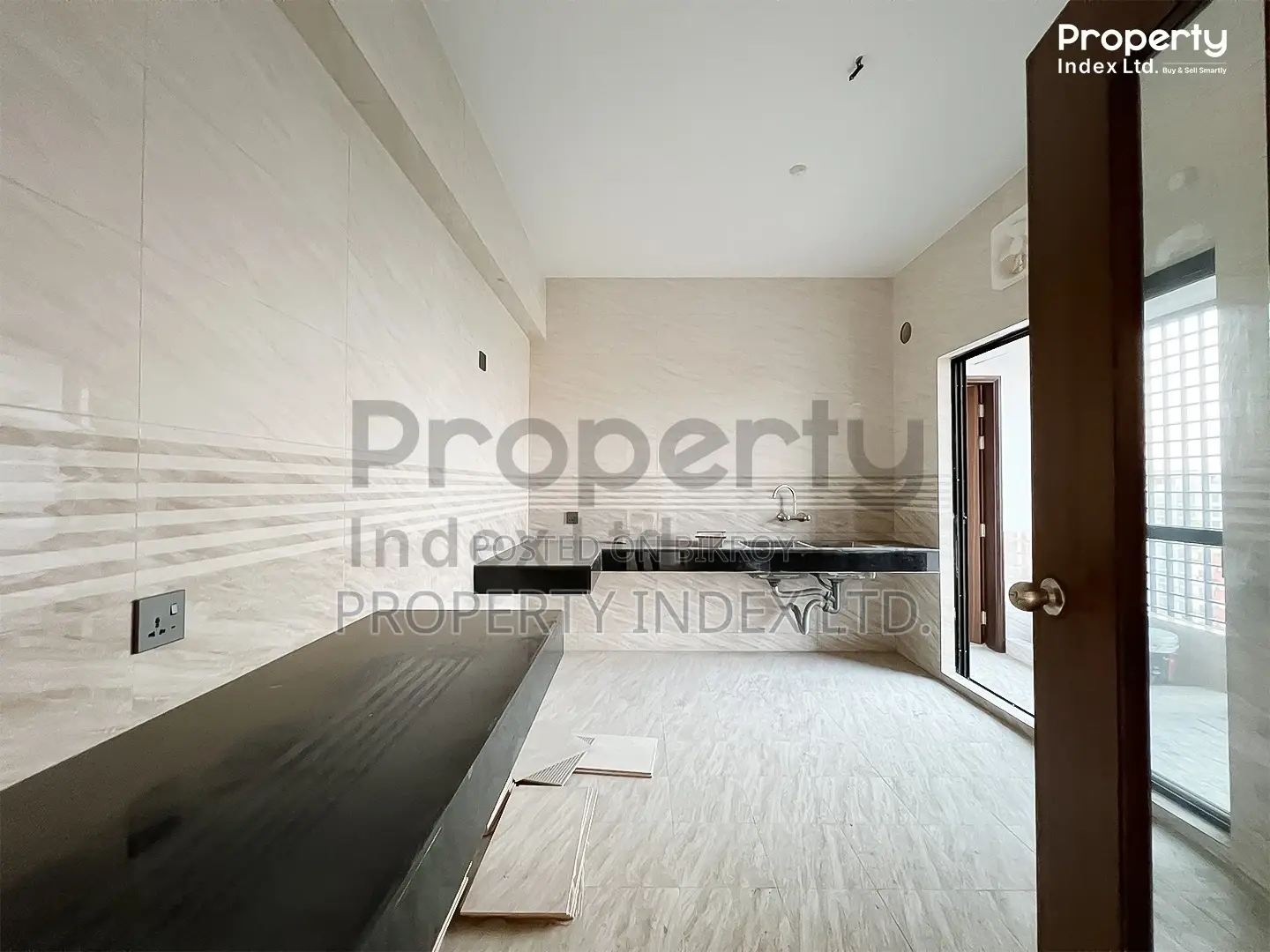 Ready flat for sale 2442 sqft Apartment at Bashundhara R/A, L Block in Basundhara