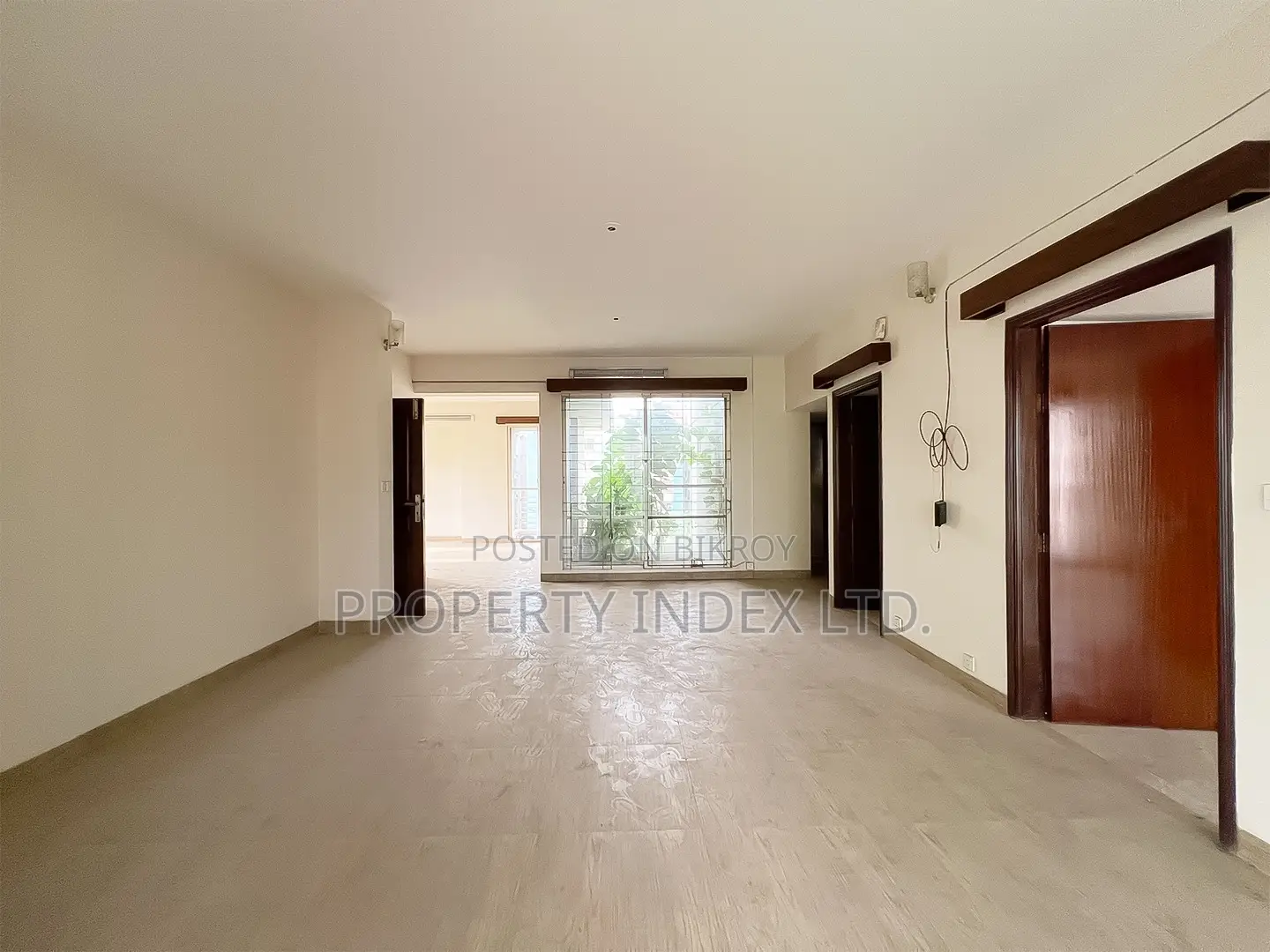 1960 Sqft Apartment for Sale in Bashundhara R/A – A Block in Basundhara
