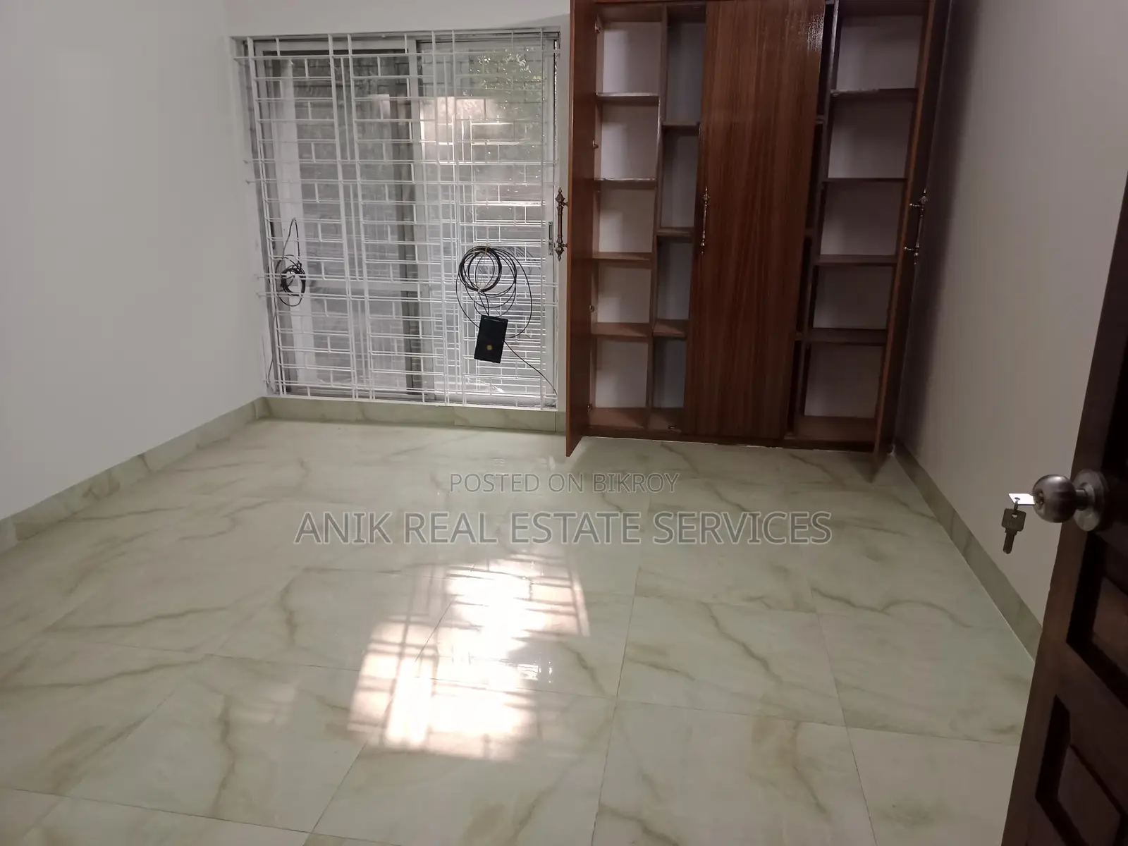 Luxurious 3 Bedroom Un Farnised Flat Rent At Gulshan in Gulshan