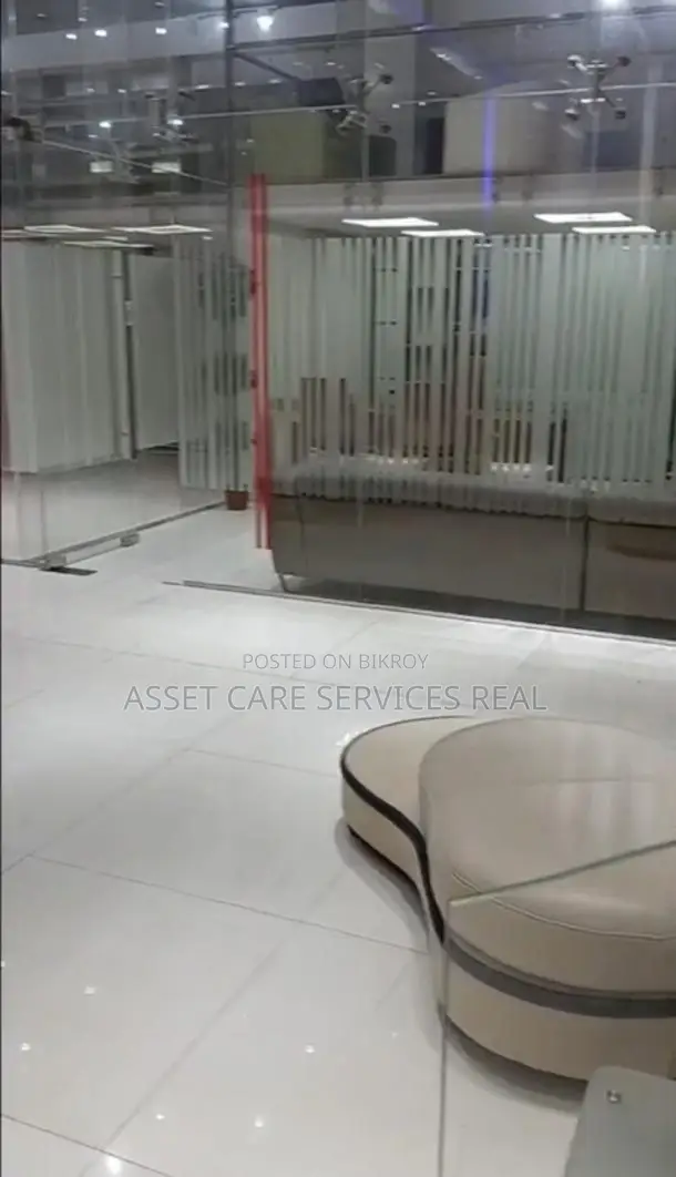 2200-Sft Commercial Furnished Office Space Rent Gulshan Avenue Road in Gulshan