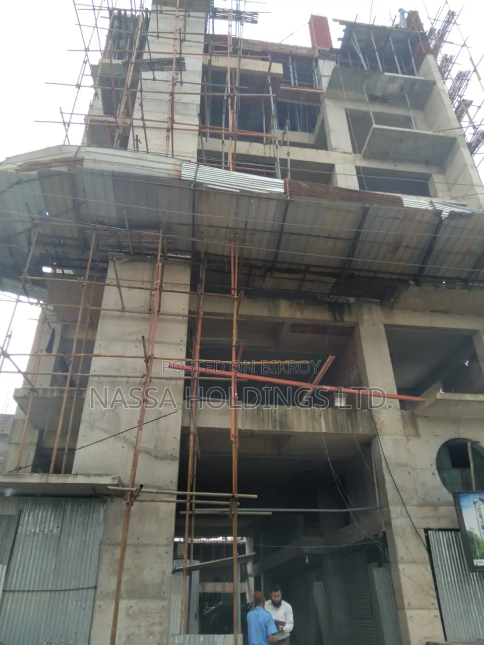 Luxurious and Elegant Single Unit Residential Apartment in Dhaka
