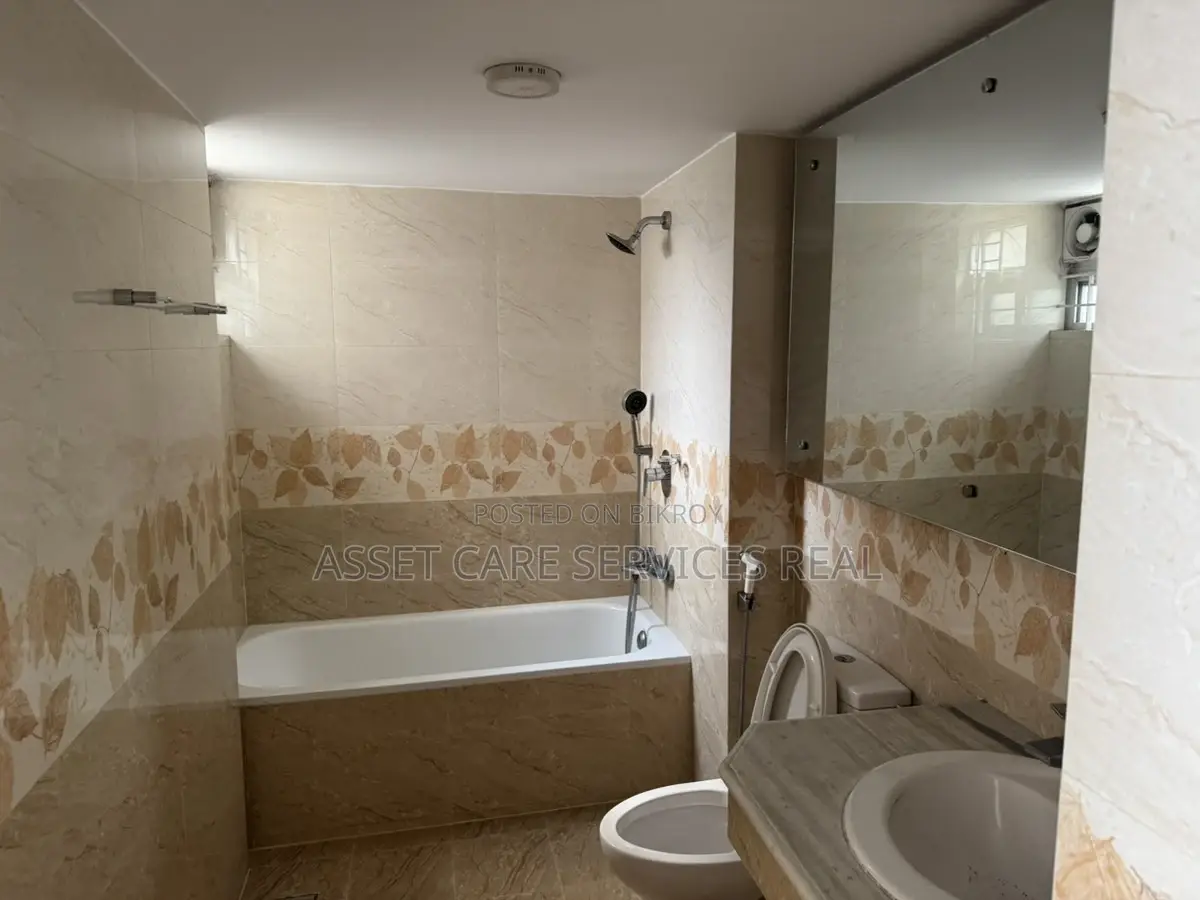 Excellent Apartment Rent in Gulshan -1 Near Lakeside in Gulshan