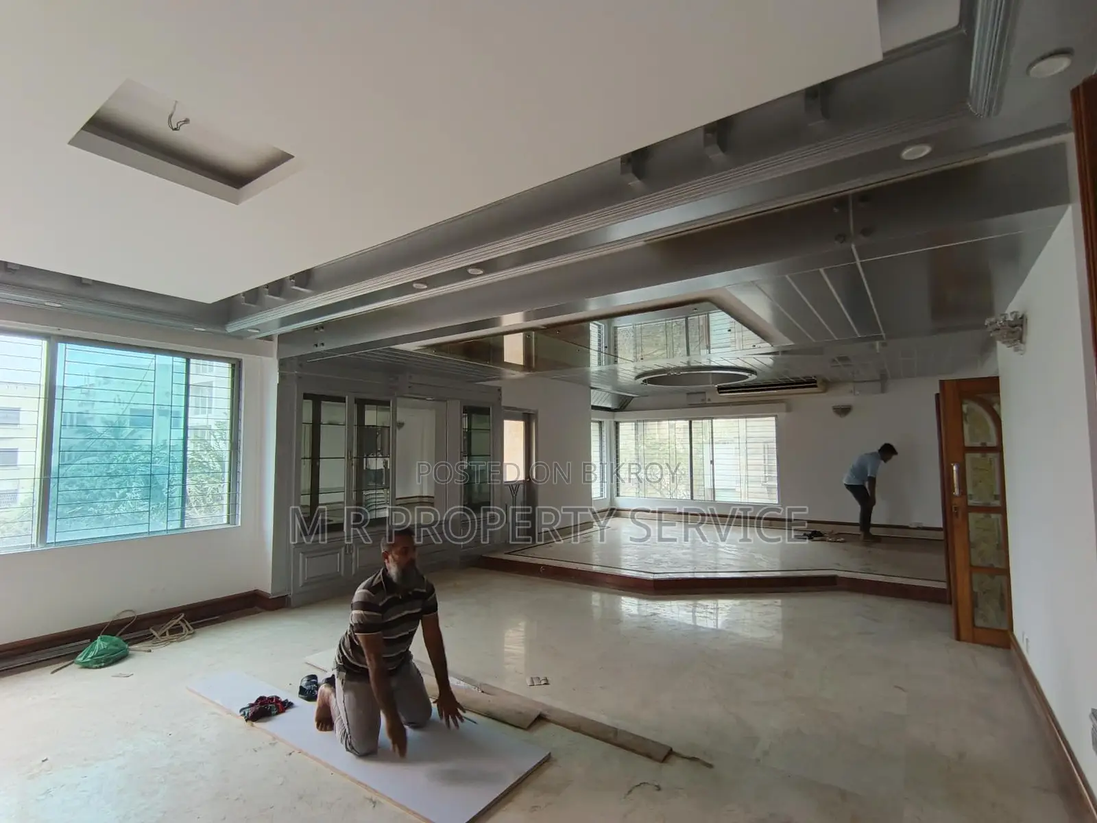 Baridhara Diplomatic Duplex Semi Furnished Apartment Rent in Baridhara