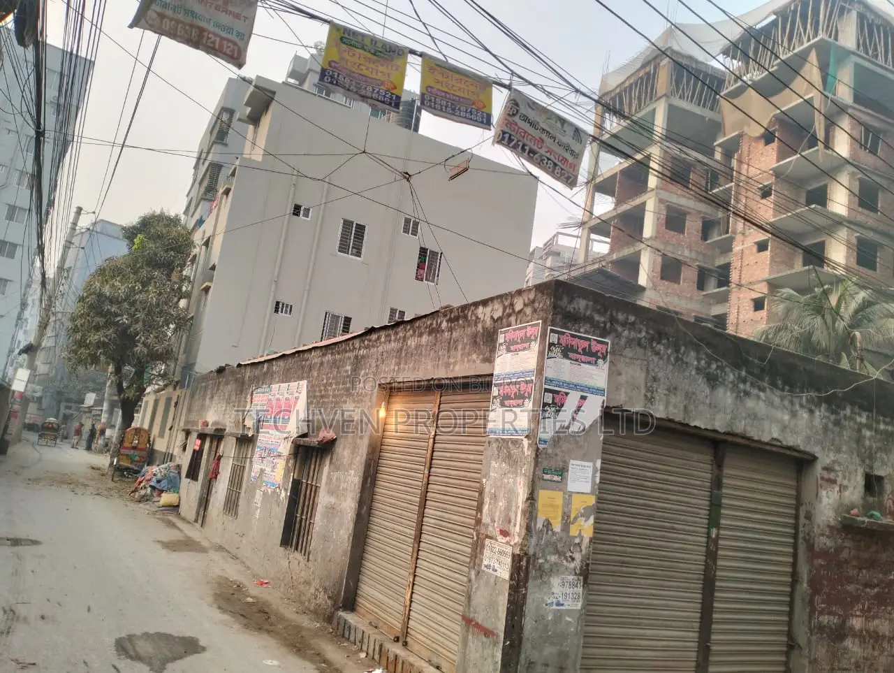 1700 sq ft Flat at 6750 Taka/sq ft @ Agargaon 60 Feet, SP Road, Lake View Mosque in 60 Feet Road