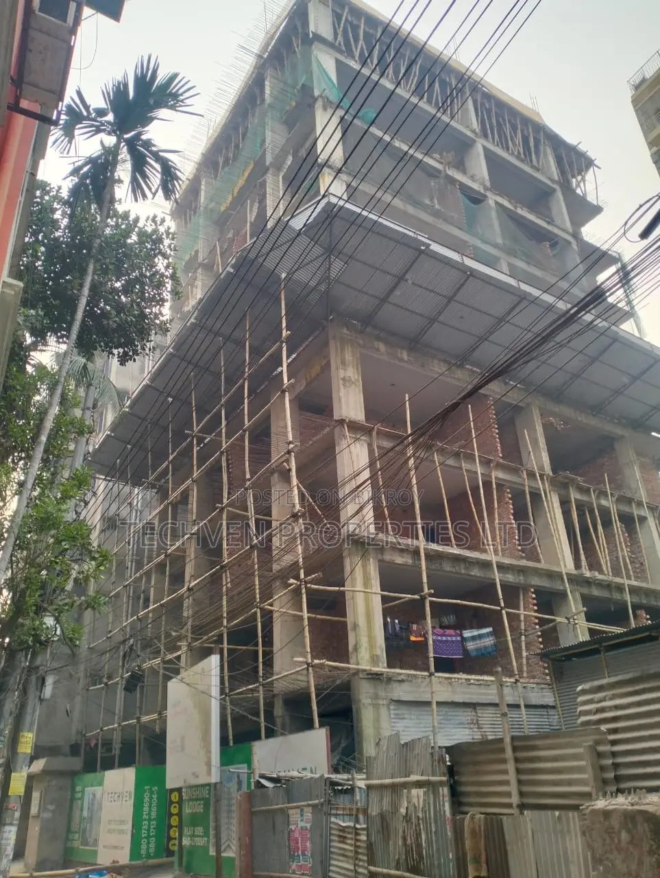 1700 sq ft Flat at 6750 Taka/sq ft @ Agargaon 60 Feet, SP Road, Lake View Mosque in 60 Feet Road