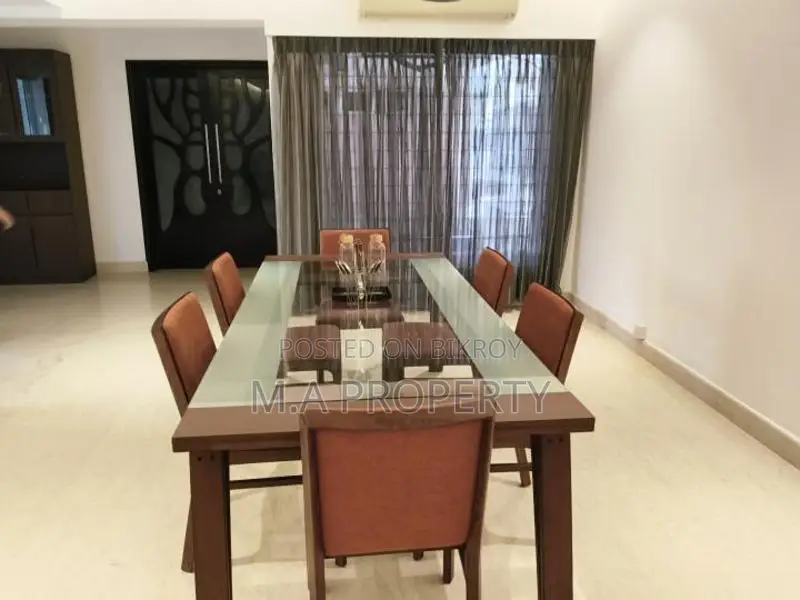 Fully Furniture 3-Bedroom 3200sft 2-Carpark Gulshan-2 in Gulshan