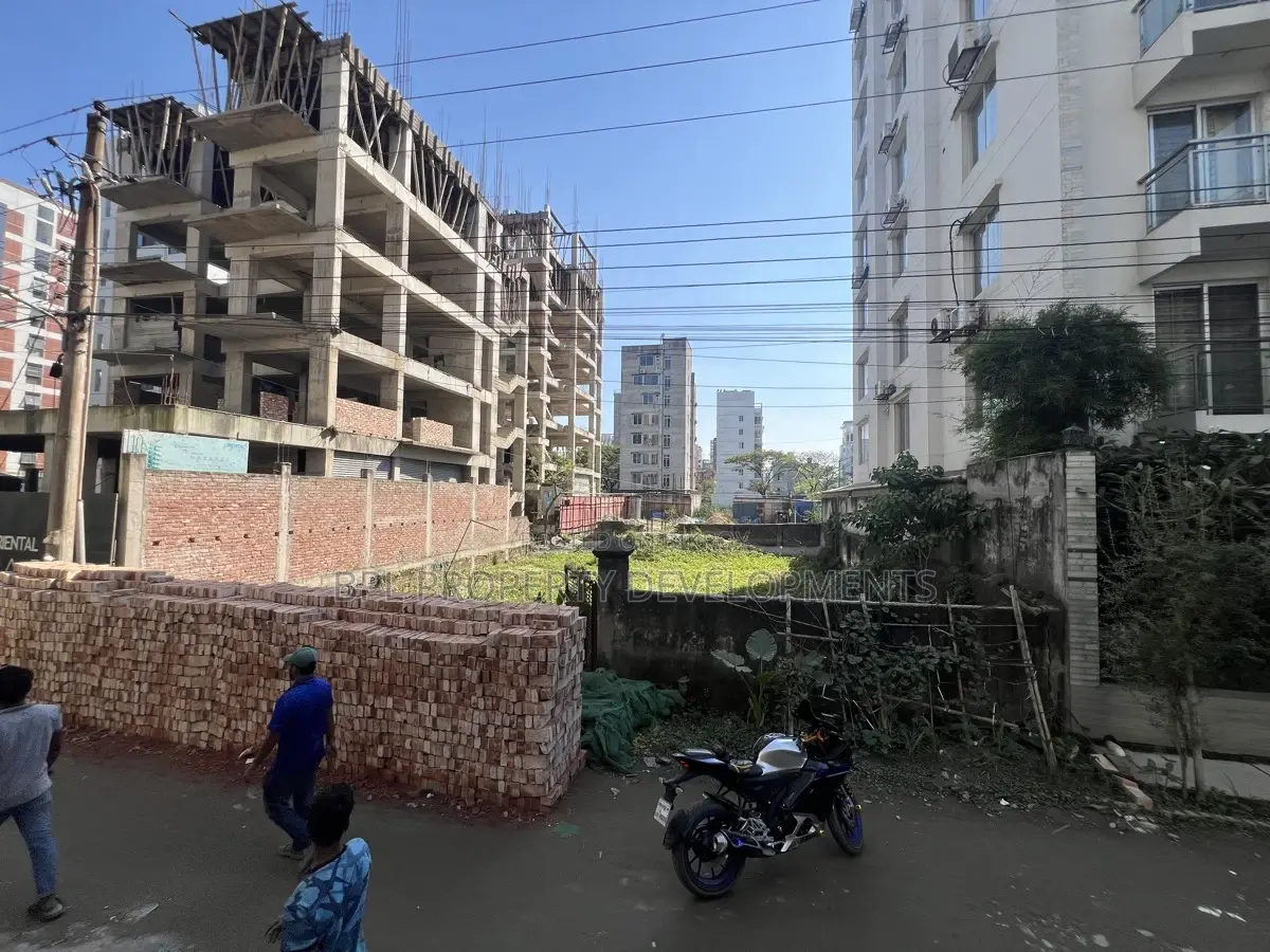 L - BLOCK ‼️‼️3 KATHA ‼️‼️100% READY PLOT in Basundhara
