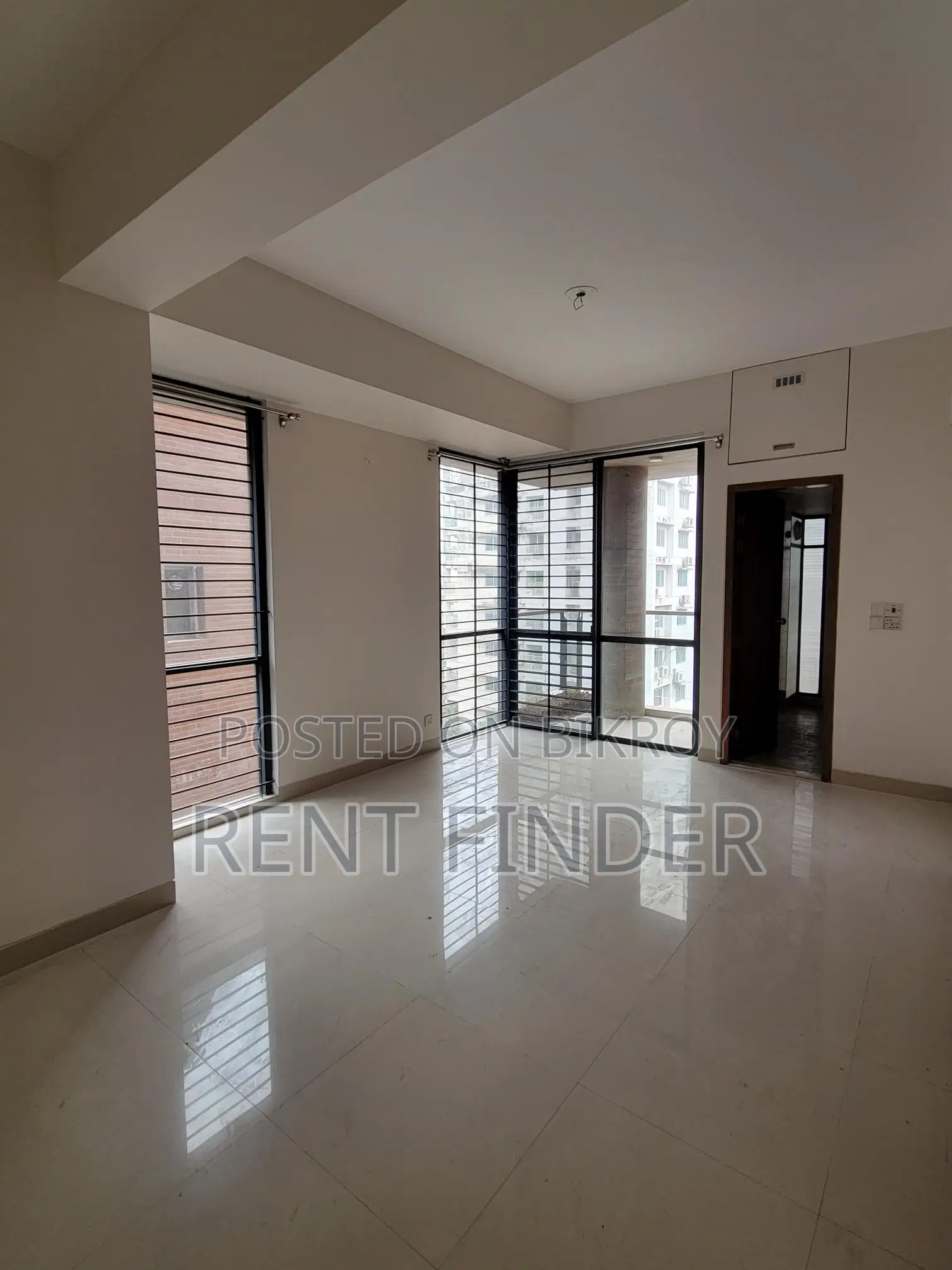 Luxury Un-Furnished Apartment in Gulshan 1 in Gulshan