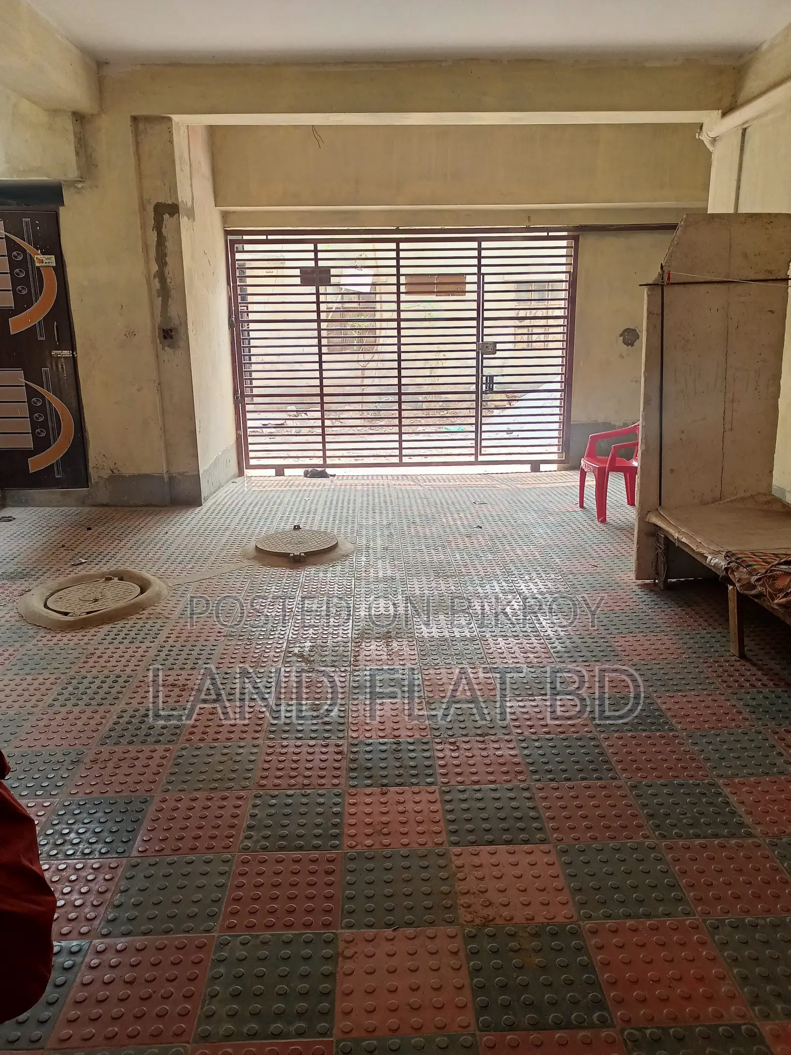 1ST FLOOR # SOUTH FACING @ FLAT FOR SALE 880 SFT in Mohammadpur