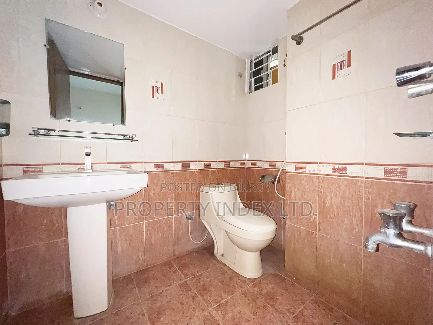 1550 Sqft Apartment for Sale in Bashundhara R/A – D Block in Basundhara