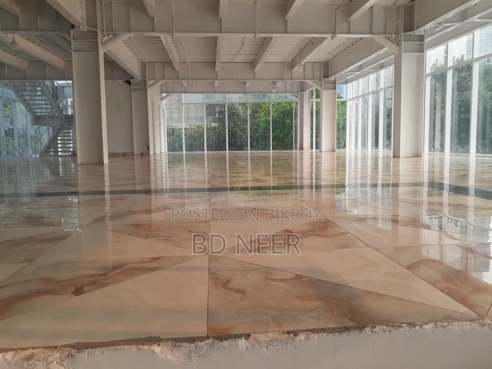 100% Commercial 4550 Sqft Available For Rent in Gulshan-2 in Gulshan