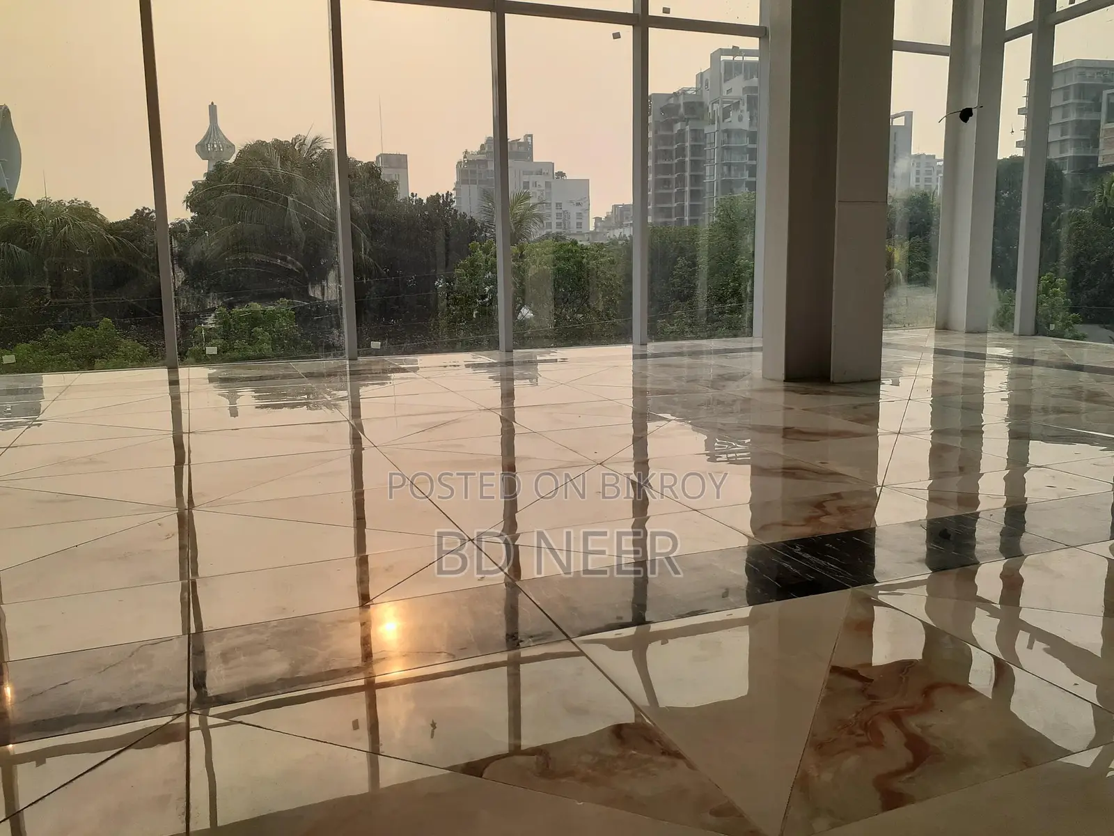 100% Commercial 4550 Sqft Available For Rent in Gulshan-2 in Gulshan