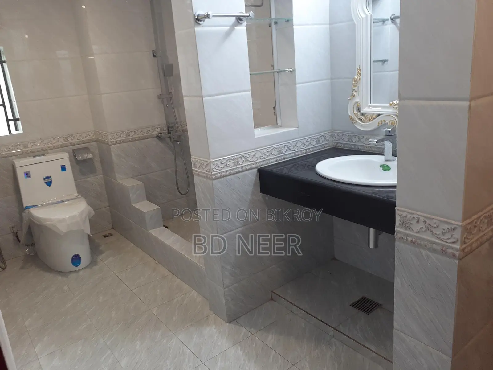 100% Commercial 4550 Sqft Available For Rent in Gulshan-2 in Gulshan