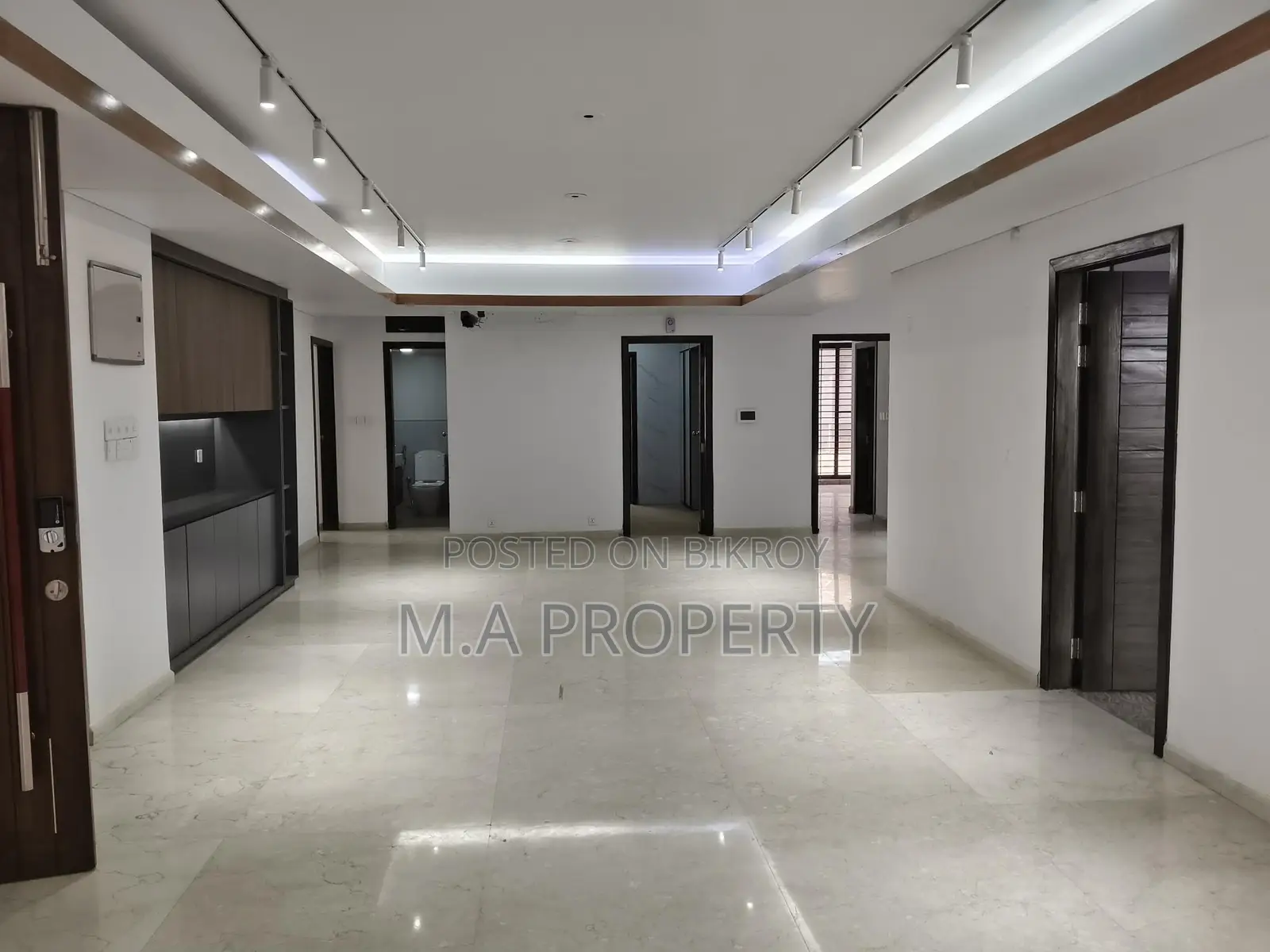 Rent Apartment 3200sqft 4-Bed Gulshan North in Gulshan