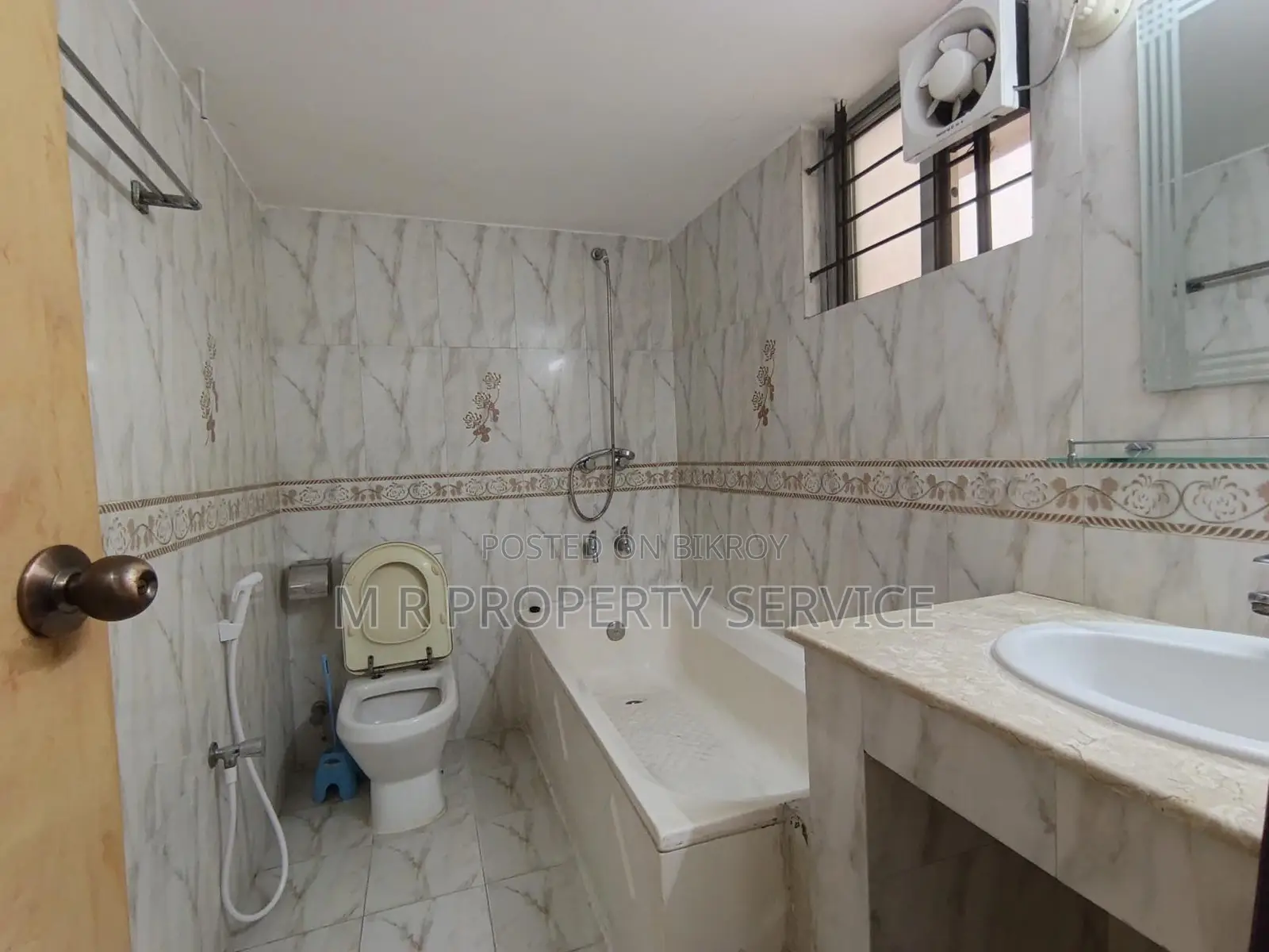 Nice 3 Bed Fully Furnished Apartment for Rent in Gulshan in Gulshan
