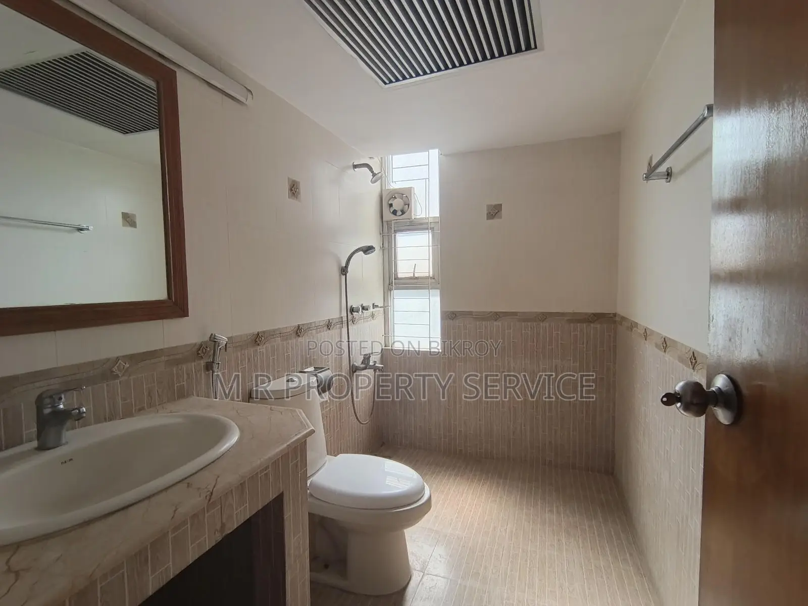 Nice Fully Furnished Apartment Banani 8th Floor in Banani