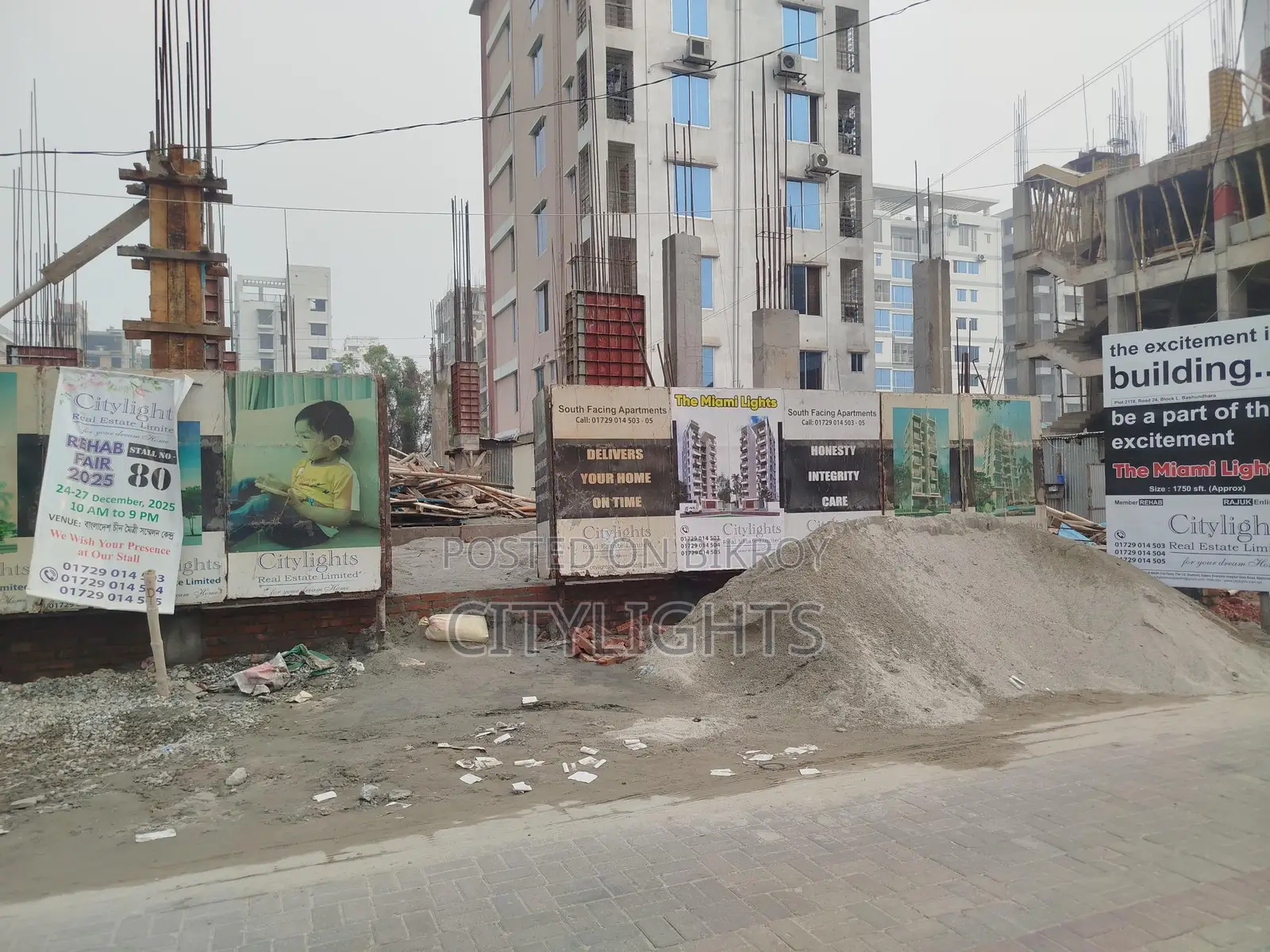3 Bed South Facing Exclusive 1750 sft Apartment in Basundhara