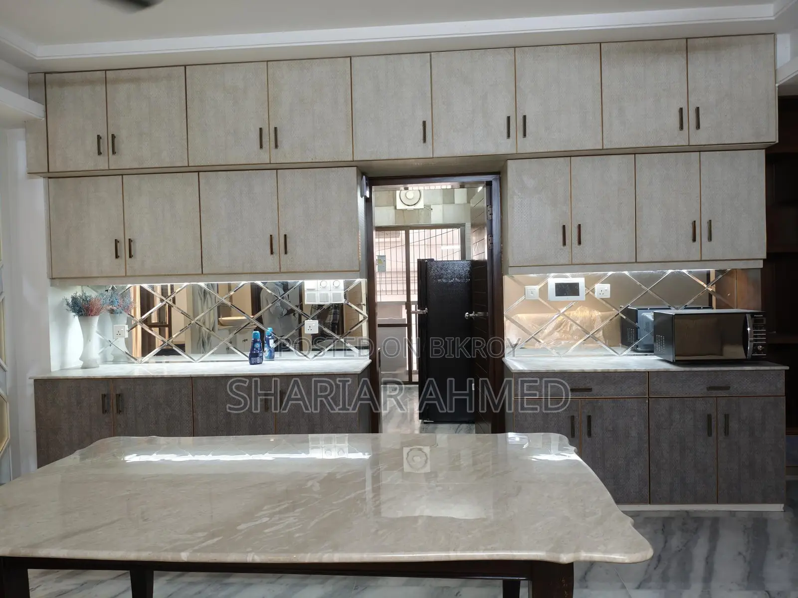 Good Quality 3200Sqft 4Bed Full-Furnished Flat For Rent In North Gulshan in Gulshan