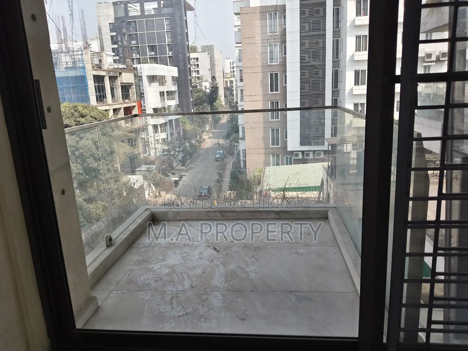 3500sqft Apartment Rent 3-Bed gym+swimming 2-Carpark in Gulshan