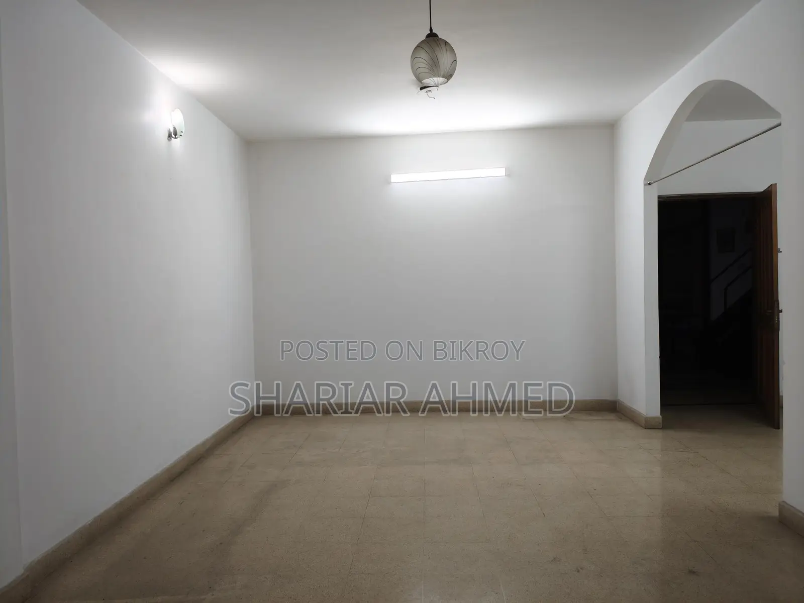2400 Sqft 3 Bed Un-Furnished Apartment For Rent In Gulshan 2 in Gulshan