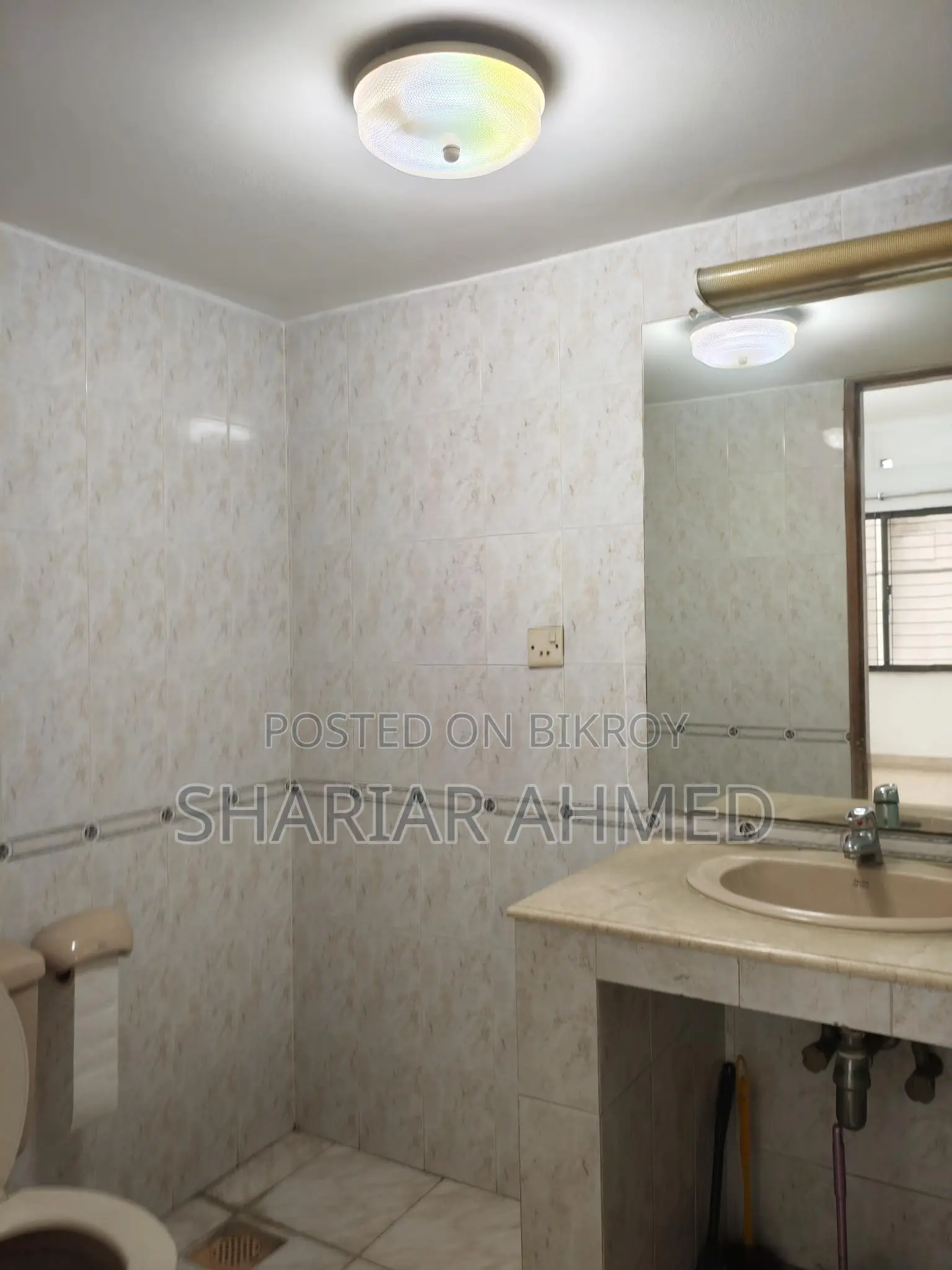 2400 Sqft 3 Bed Un-Furnished Apartment For Rent In Gulshan 2 in Gulshan