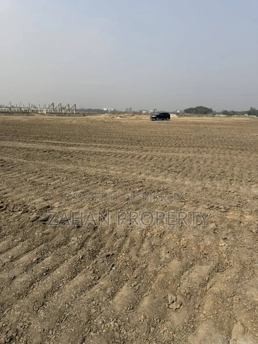 Bashundhara N Block 7.5 Katha Corner Plot for Sale in Basundhara