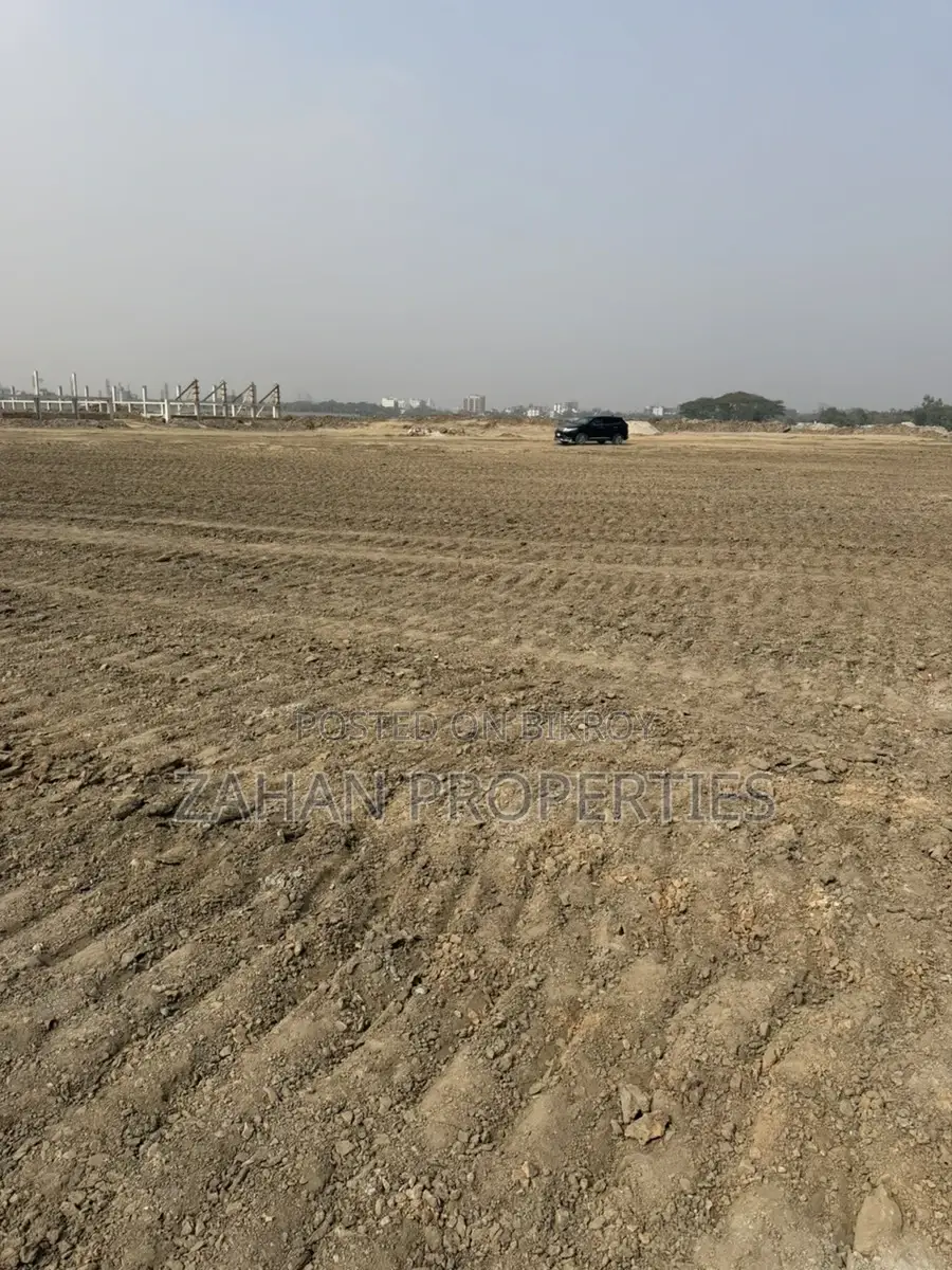 Bashundhara N Block 7.5 Katha Corner Plot for Sale in Basundhara