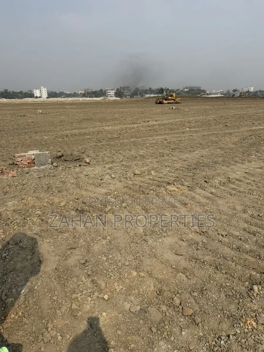 Bashundhara N Block 7.5 Katha Corner Plot for Sale in Basundhara