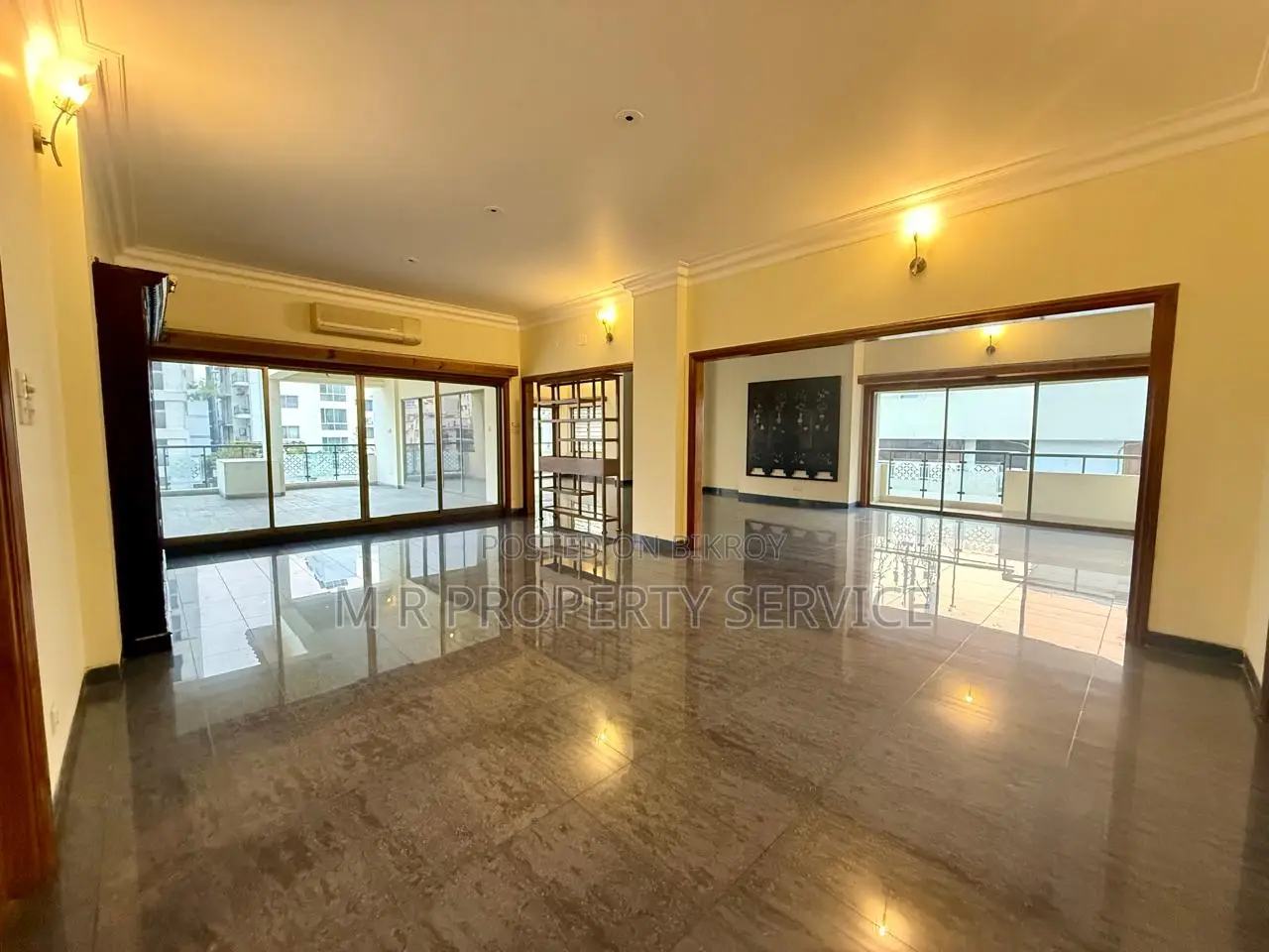 Luxury 7000 Sq-ft Nice Apartment Rent Baridhara Diplomatic in Baridhara