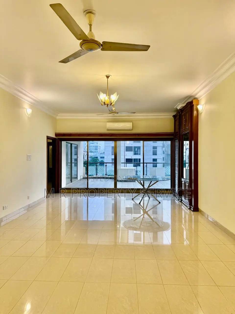 Luxury 7000 Sq-ft Nice Apartment Rent Baridhara Diplomatic in Baridhara