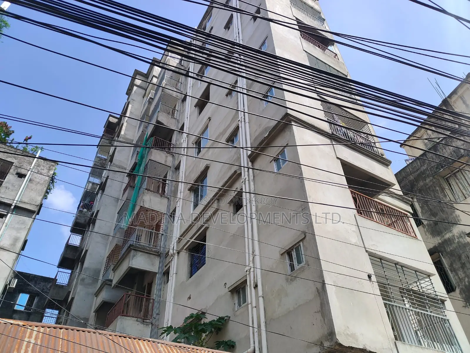 1160 sft Exclusive Ready Flat sale at Malibag in Malibag