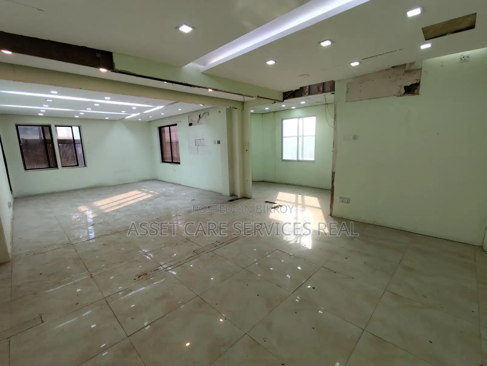 1600-Sqft Commercial Office Space Rent Gulshan Avenue Road in Gulshan