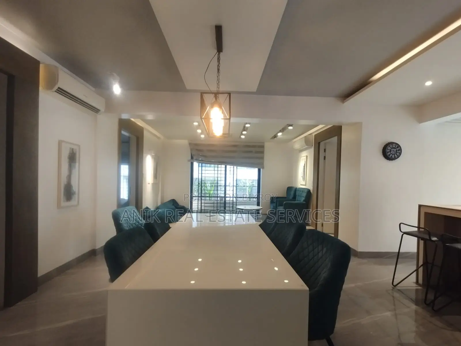 Luxurious 3700 Sft Full Farnised Flat Rent At Gulshan 2 in Gulshan