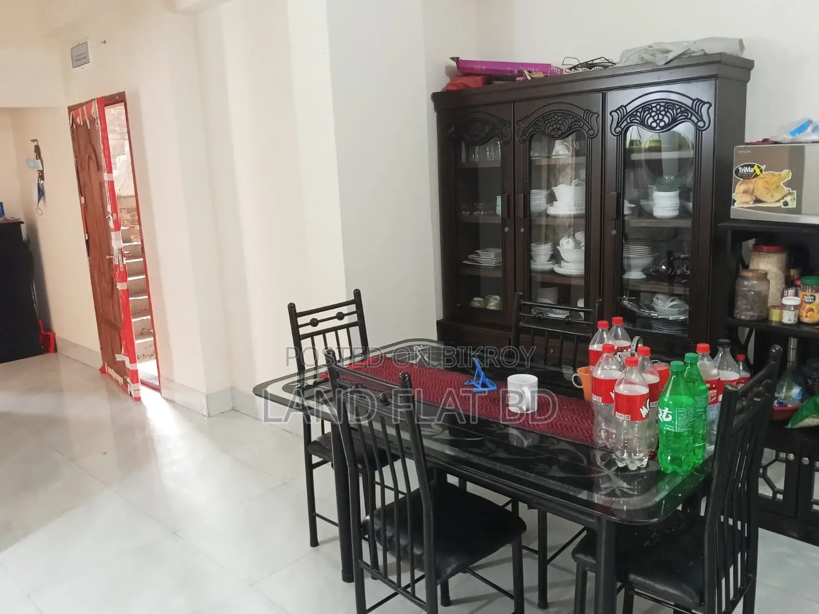 READY FLAT @ 1050 SFT DHAKA UDDAN. 6 MONTHS USED. in Mohammadpur