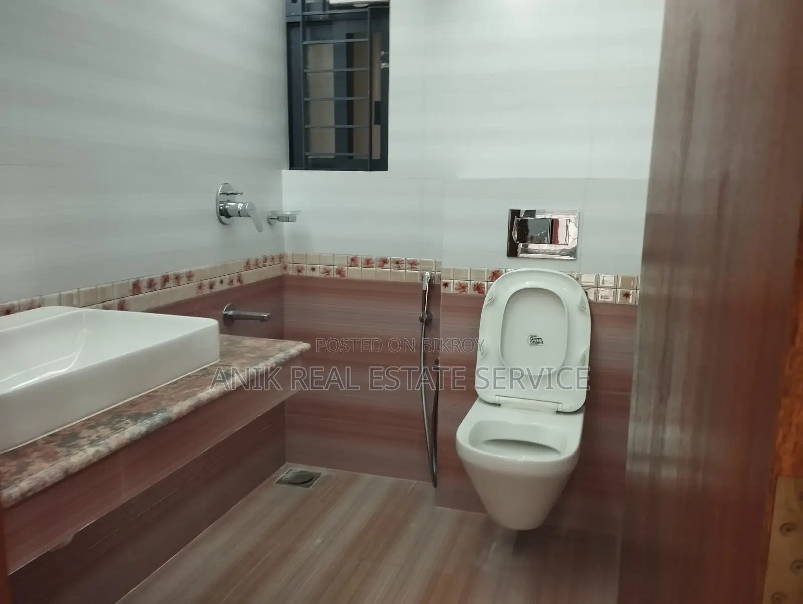 Good Quality 3 Bedroom Unfurnished Flat Rent At Gulshan 1 in Gulshan