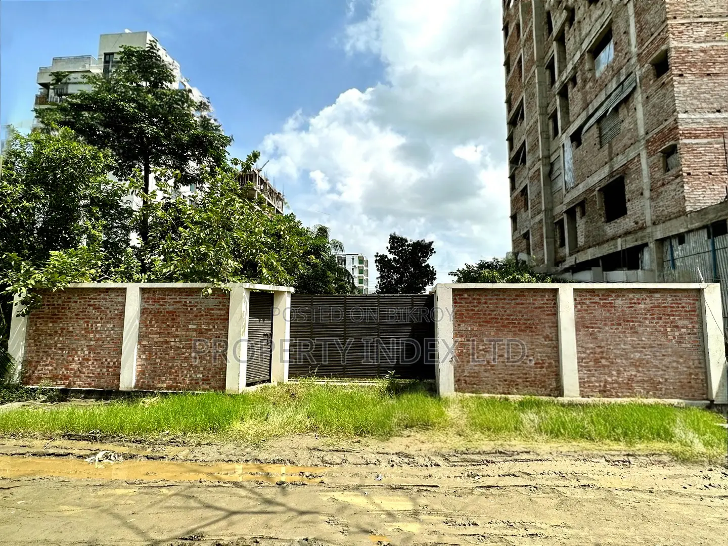 3 Katha South-Facing Residential Plot for Sale in Bashundhara L Block in Basundhara