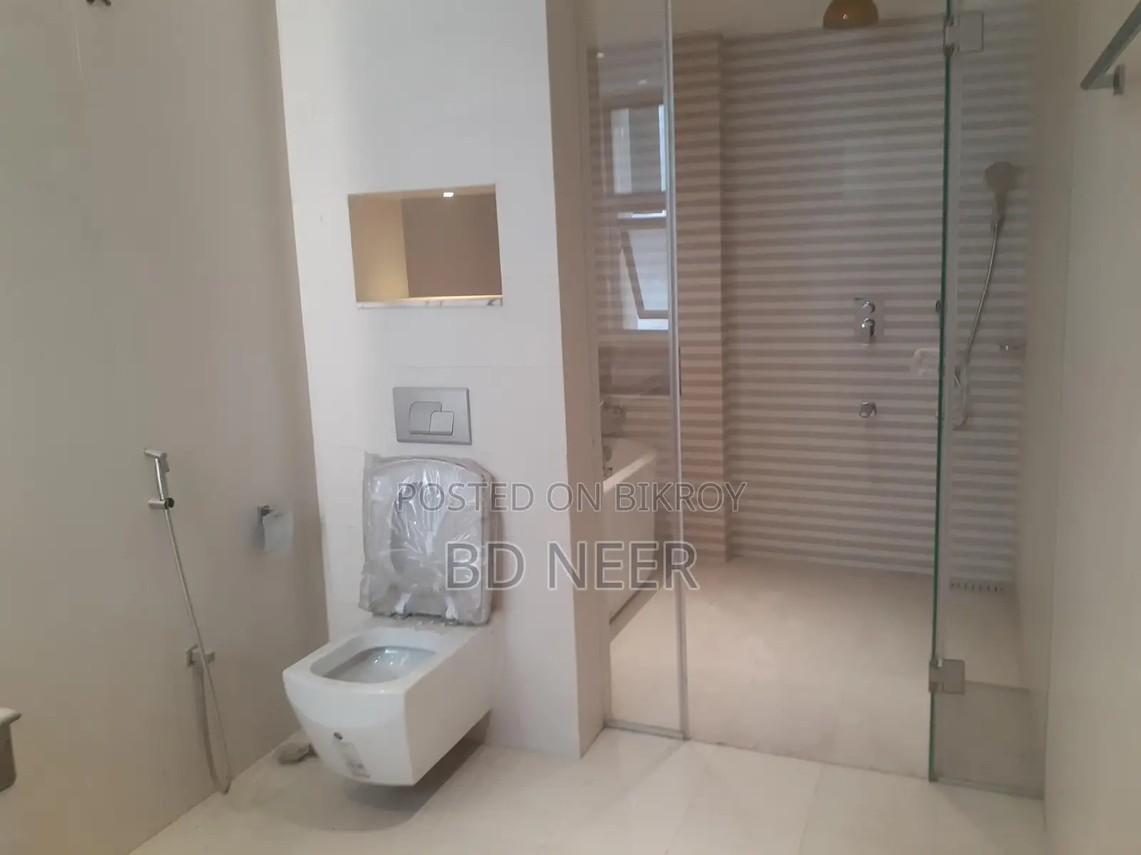 New Luxury 4 Bedroom Flat Rent in Gulshan-2 in Gulshan