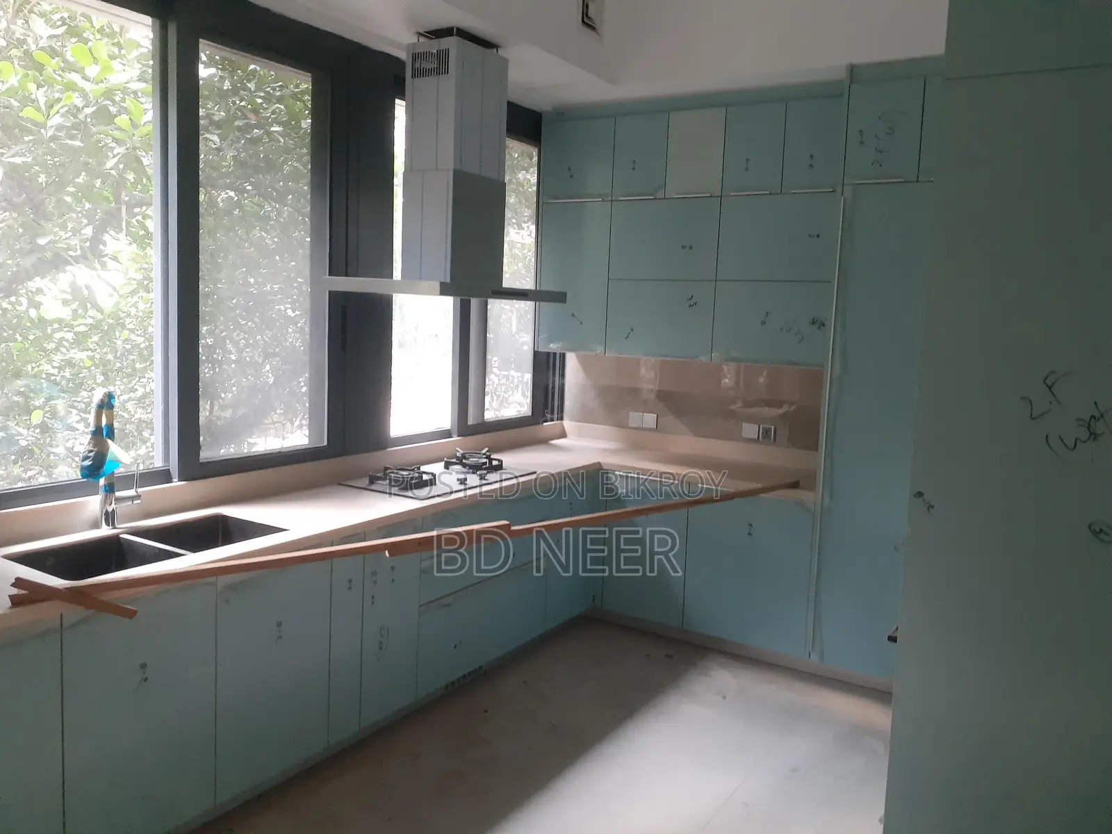 New Luxury 4 Bedroom Flat Rent in Gulshan-2 in Gulshan