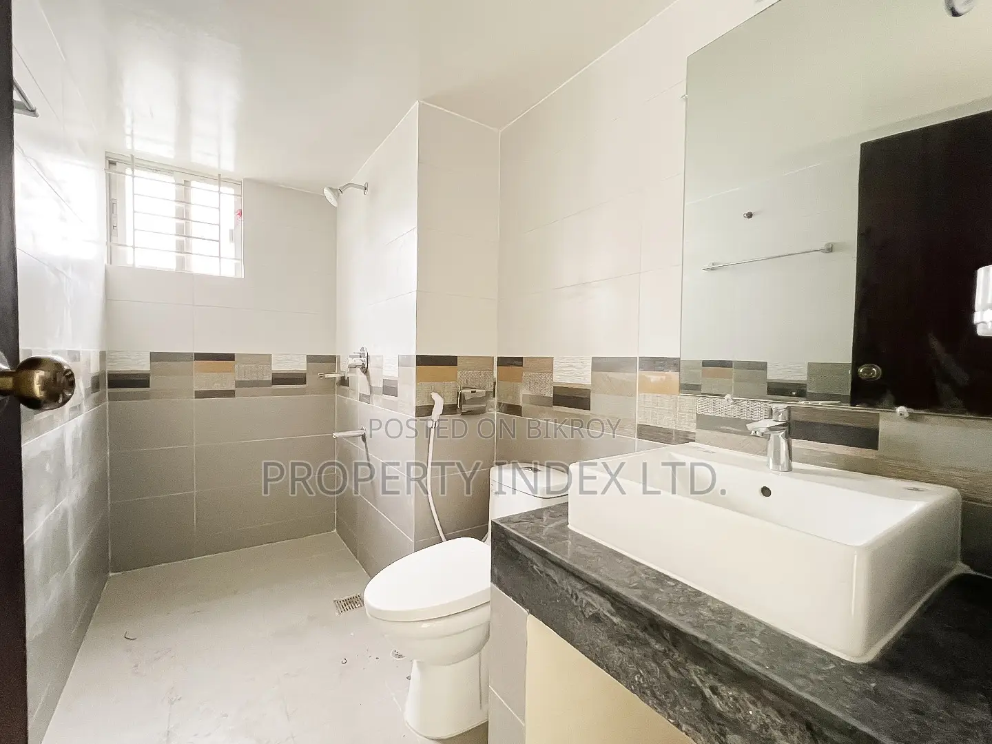 1920 Sqft Apartment for Sale in Bashundhara R/A – C Block in Basundhara
