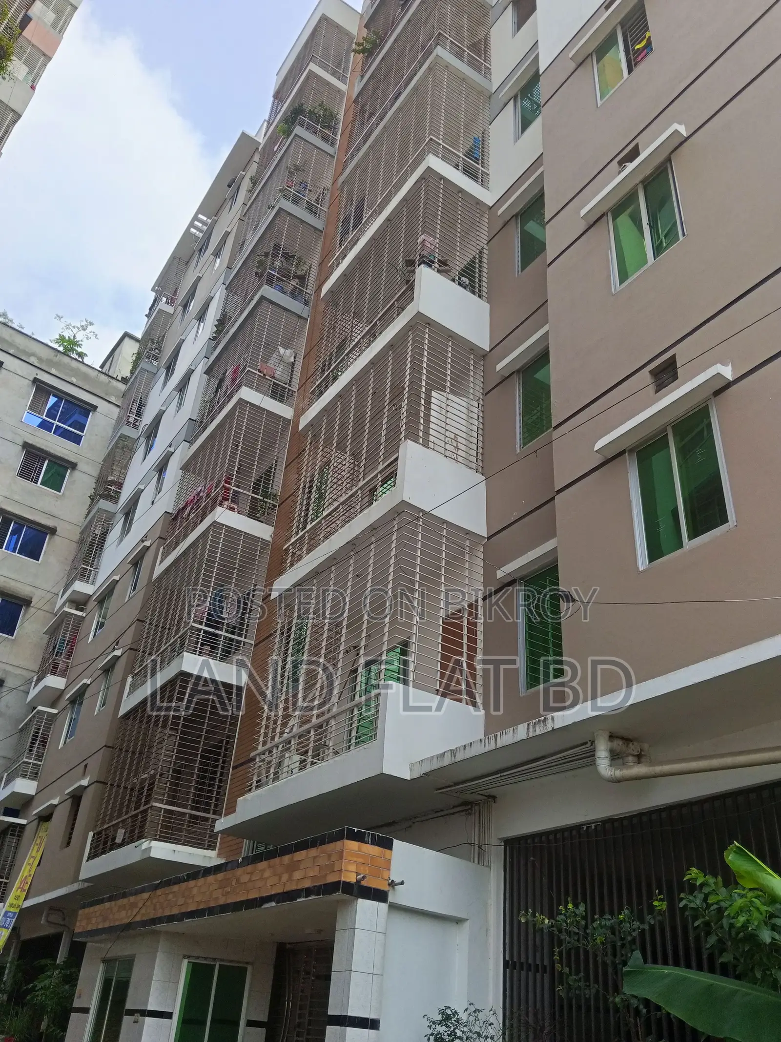 3-Bedroom Apartment in Kohinur Garden, Mohammadpur for Sale in Mohammadpur