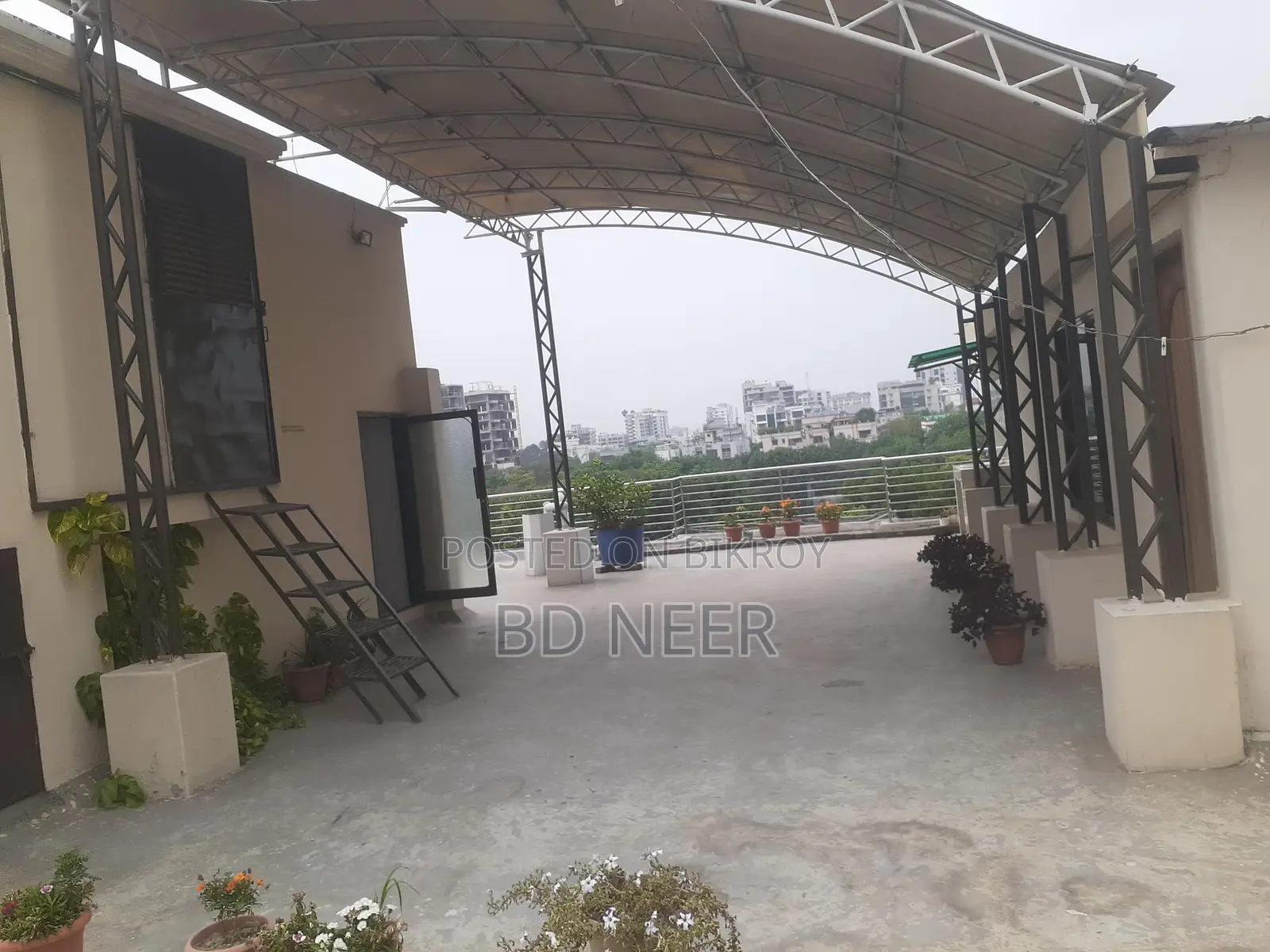 Duplex Semi Furnished 4 Bedroom Flat Rent in Gulshan-2 North in Gulshan