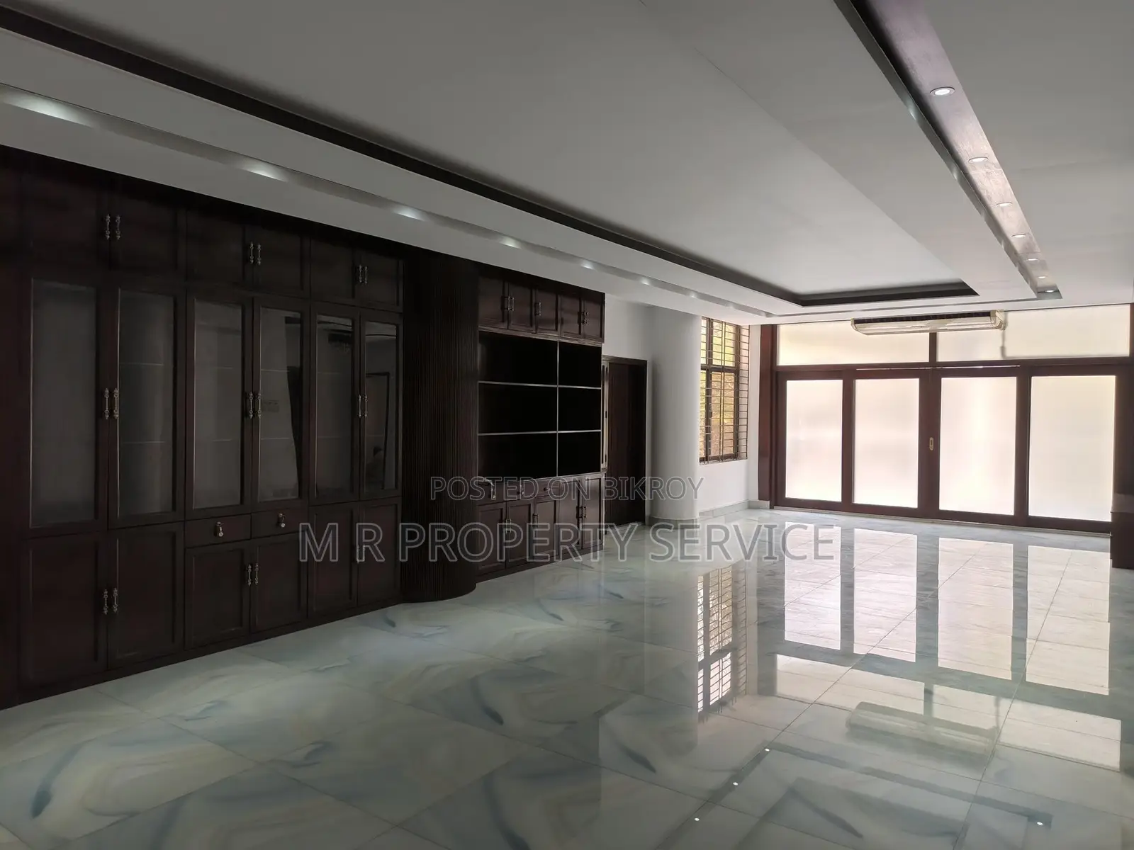 North Gulshan-2 Luxury Semi Furnished Apartment Rent in Gulshan