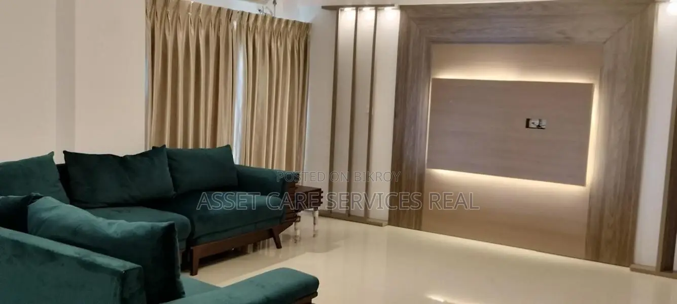 Fully Furnished Flat Rent @ Gulshan 1 in Gulshan