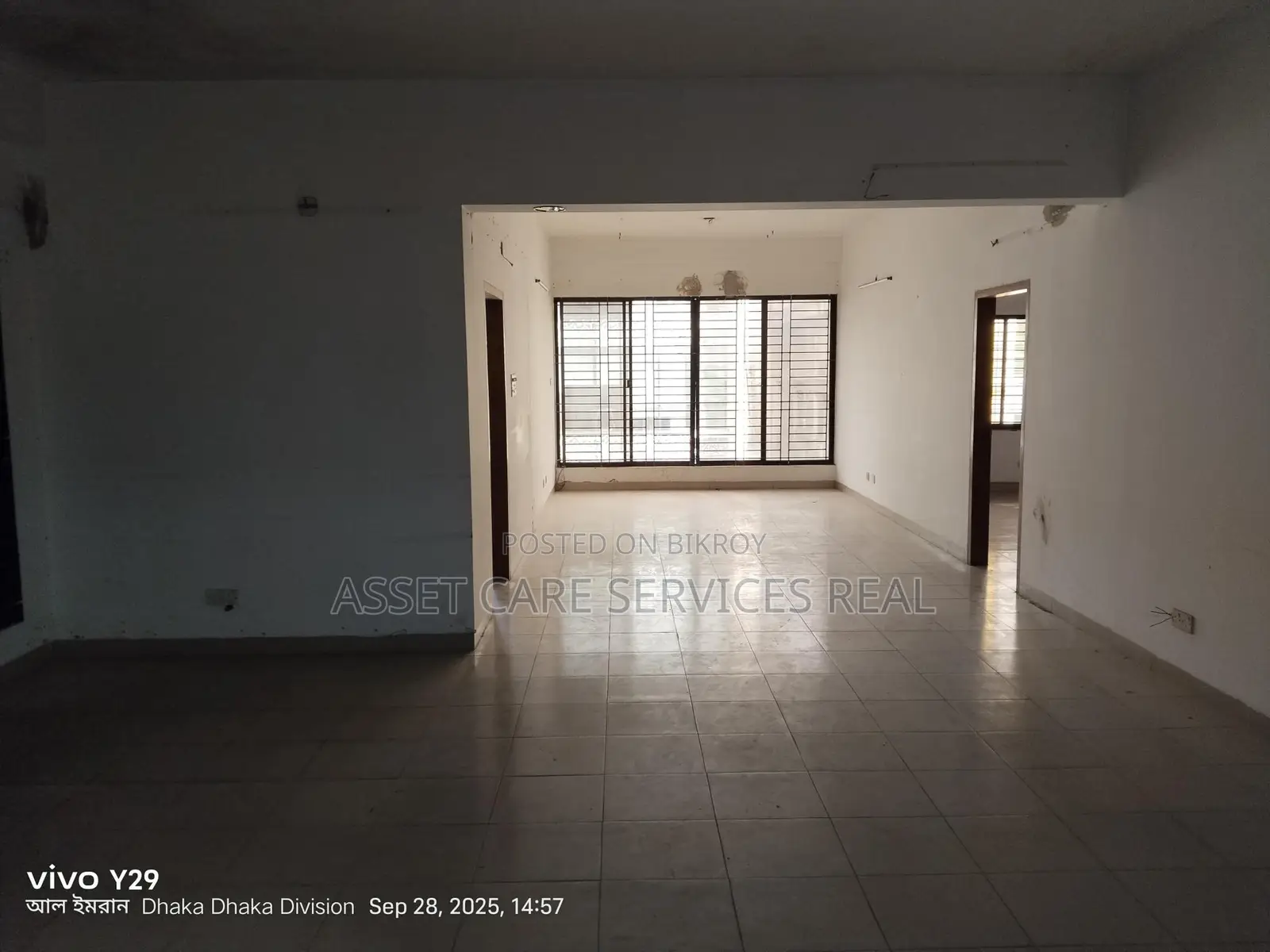 1850 Sqf Commercial Speech Rent @ Badda Link Road in Gulshan