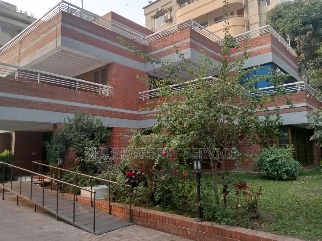 North Gulshan Fully Exclusive House Rent in Gulshan