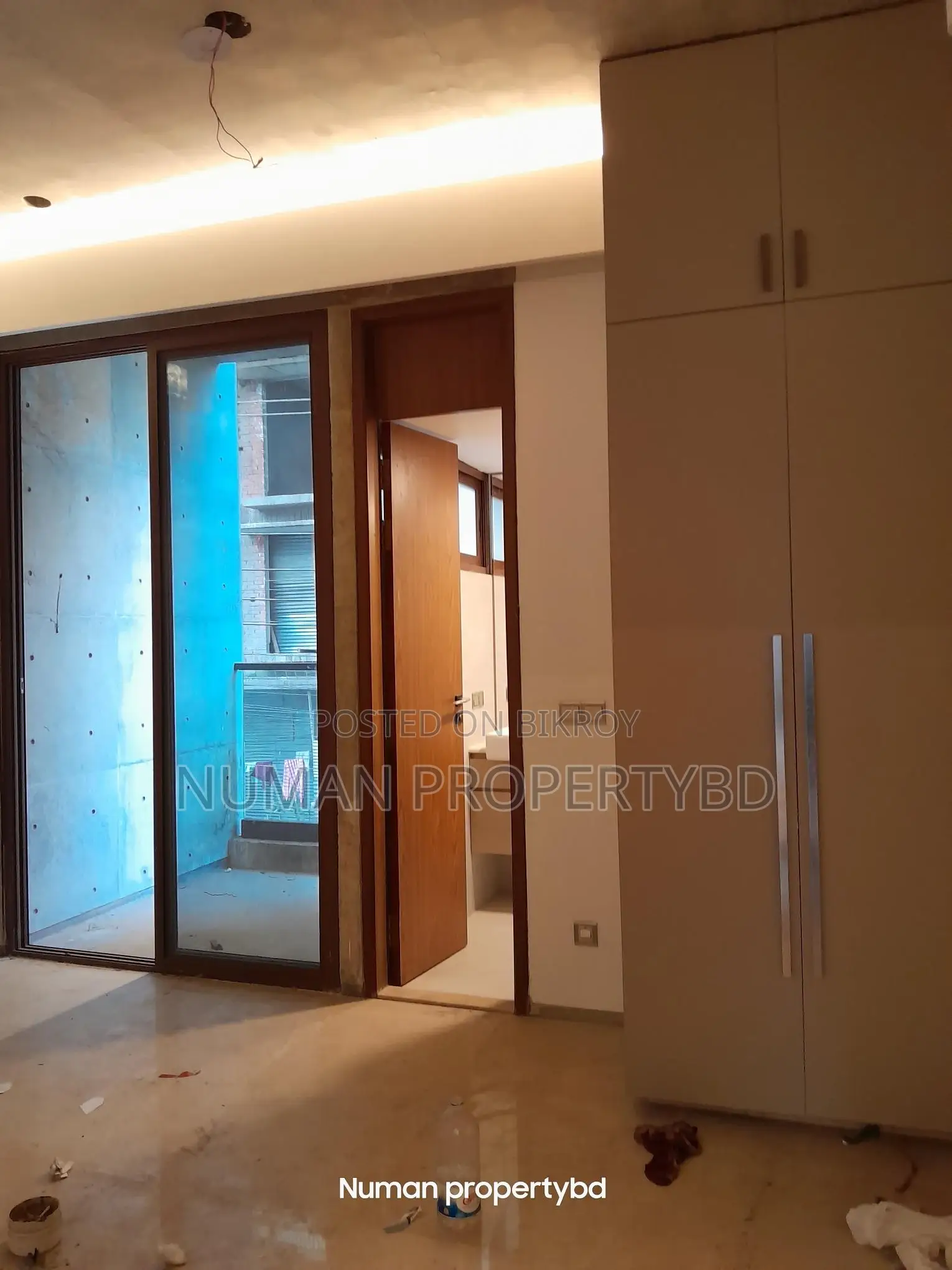 2500sq New Luxury Semi-Furnished Flat for Rent in Basundhara