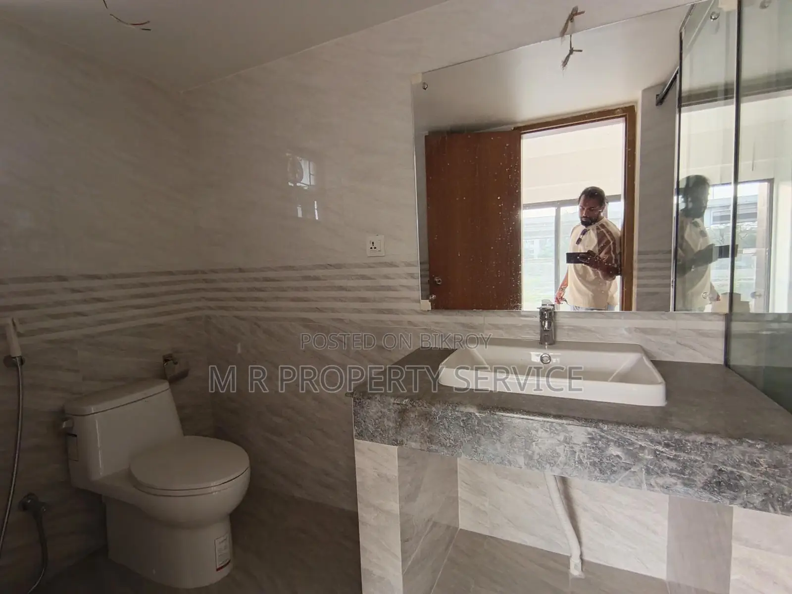 Banani Block-B Exclusive 1600 Sft Office Rent in Banani