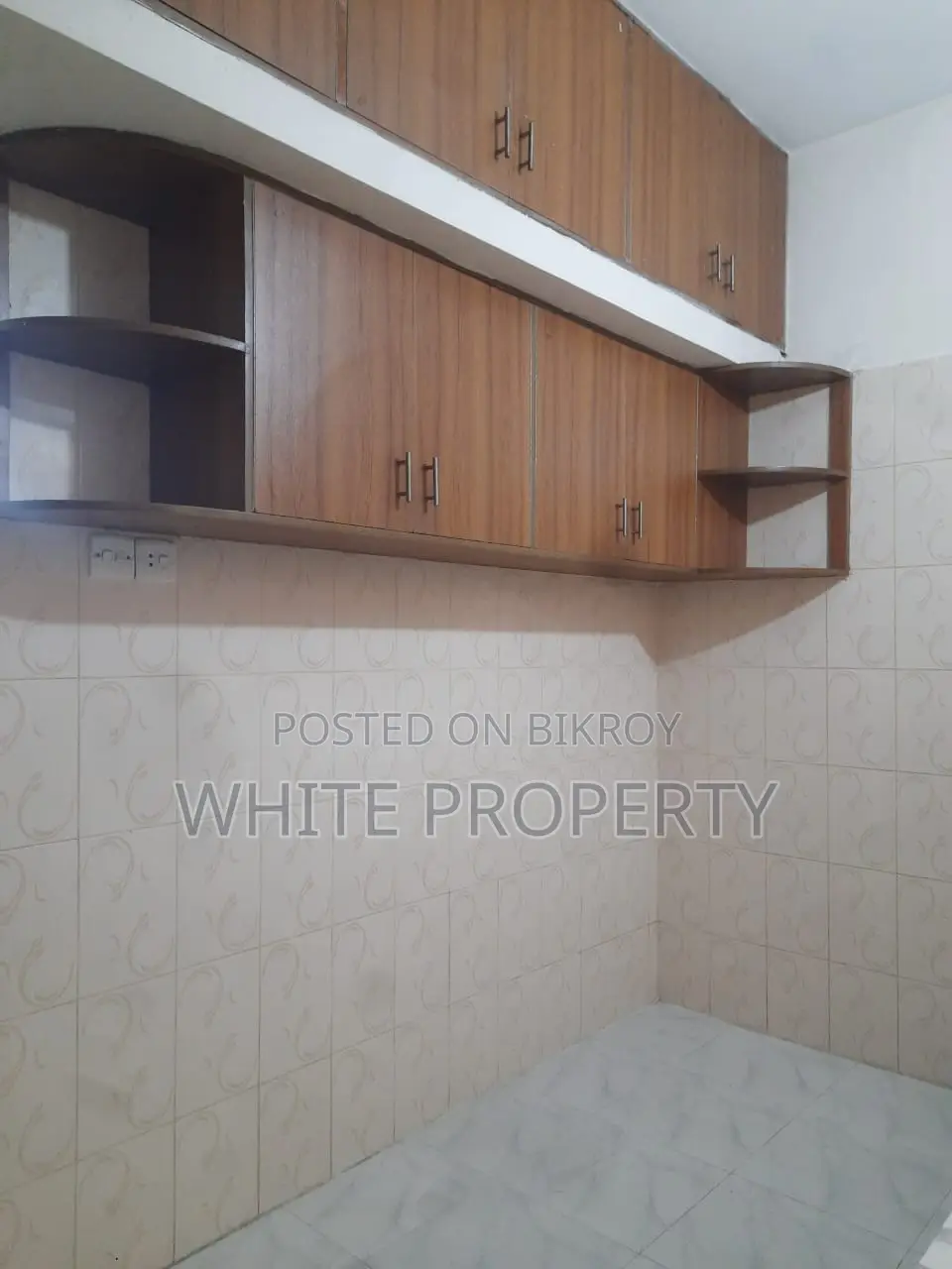 Apartment sale at Paltan opposite of Polyol Market in Paltan