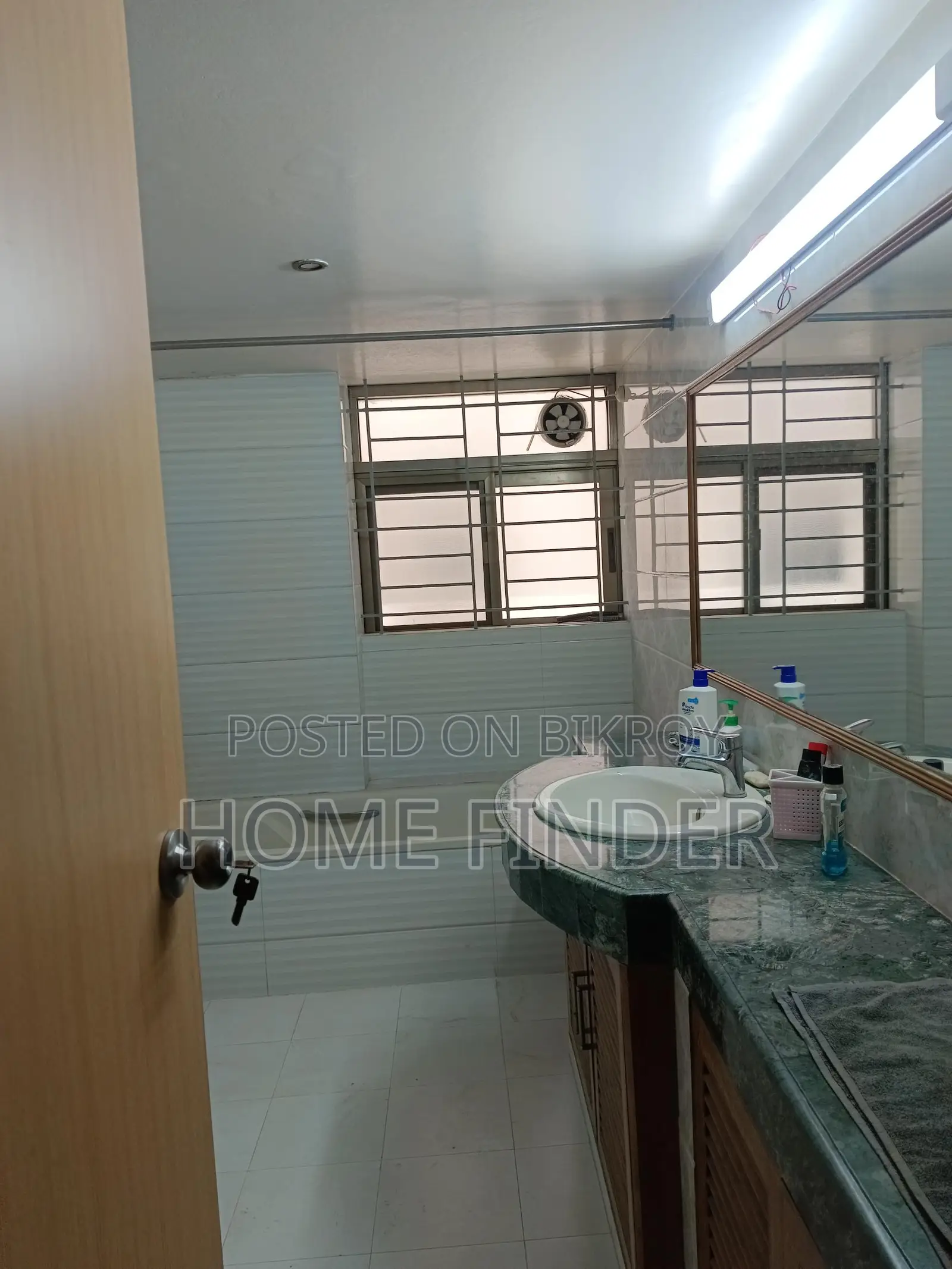 2700 Sqft 3 Bed Full-Furnished Apartment For Rent In Gulshan 2 in Gulshan