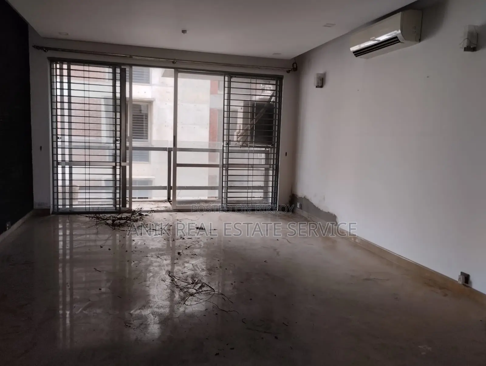 Good Quality 4000 Sft Semi Farnised Flat Rent At Gulshan North in Gulshan